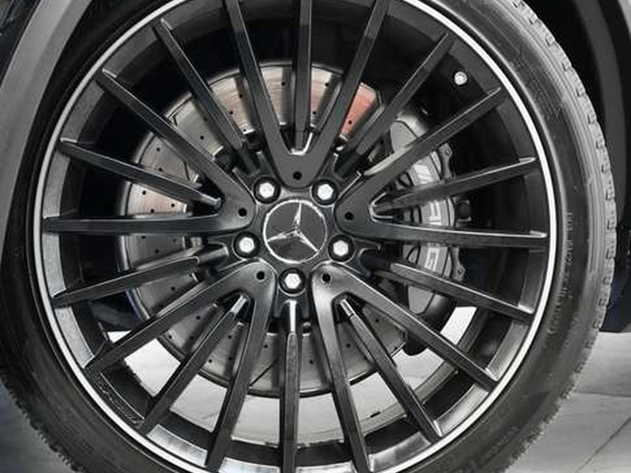 Mercedes GLC 63 AMG 4M *S-Abgas*Pano*AHK*Kam*Night (2019) - Photo 3