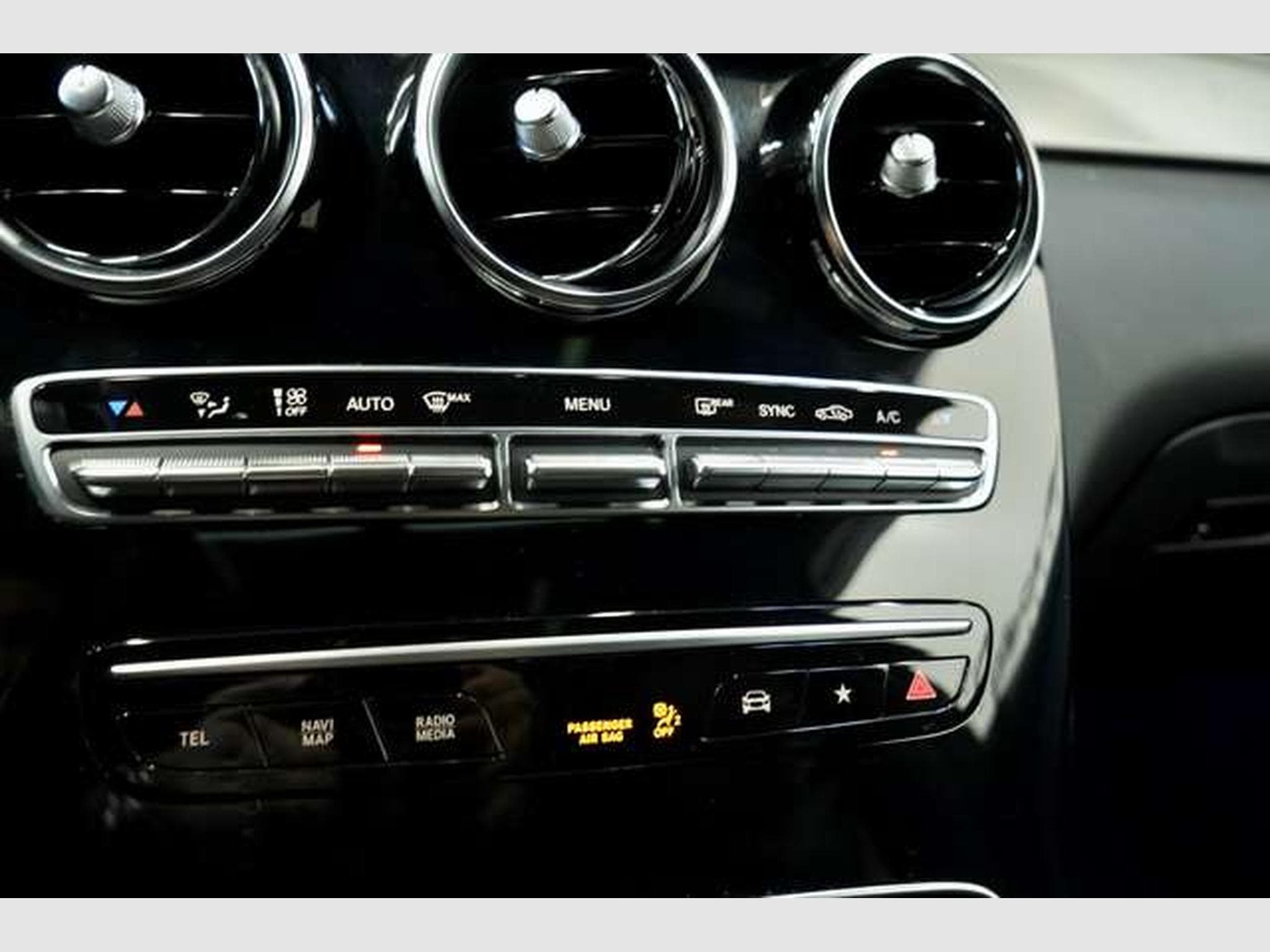 Mercedes GLC 63 AMG 4M *S-Abgas*Pano*AHK*Kam*Night (2019) - Photo 30