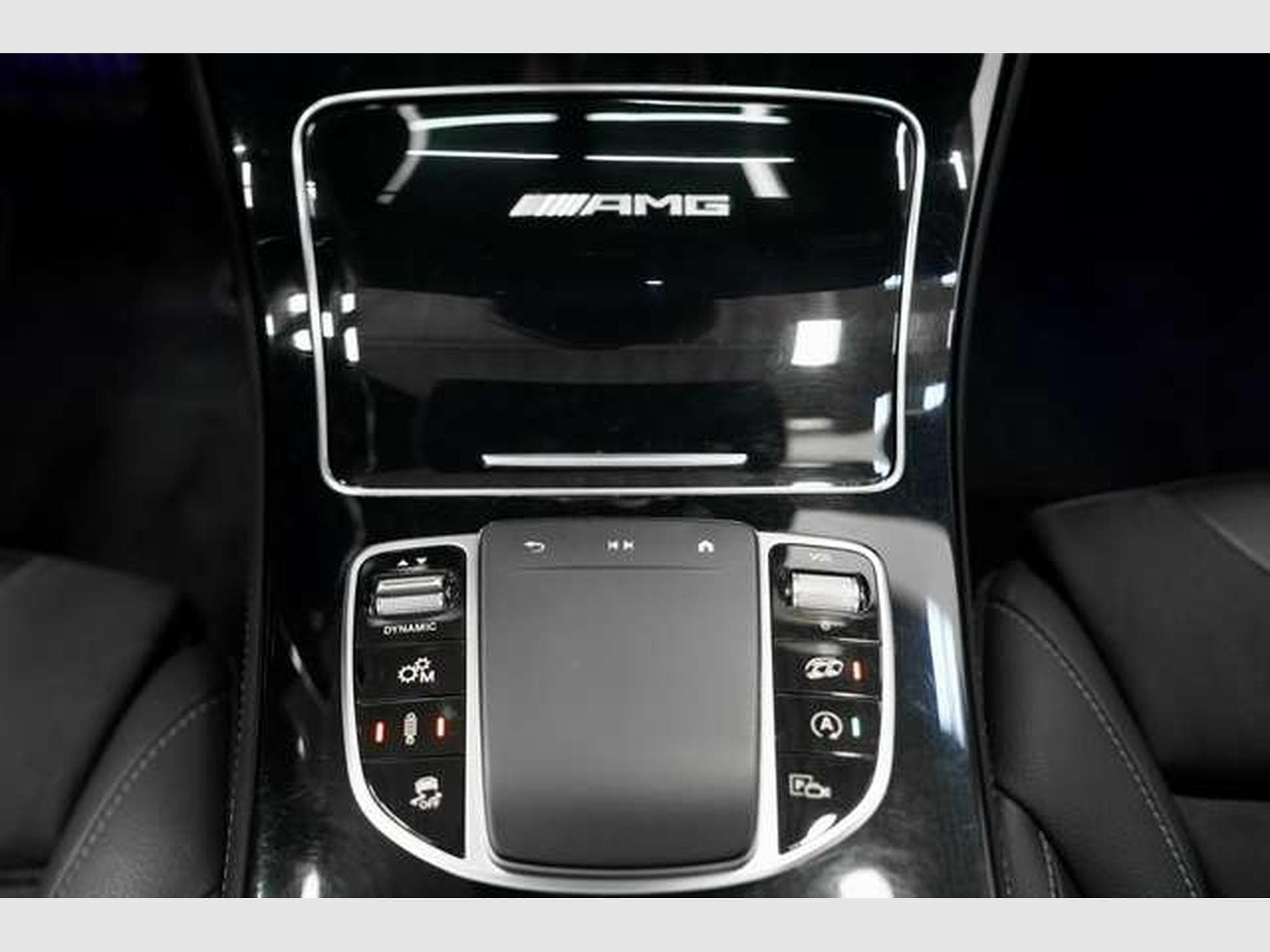Mercedes GLC 63 AMG 4M *S-Abgas*Pano*AHK*Kam*Night (2019) - Photo 35