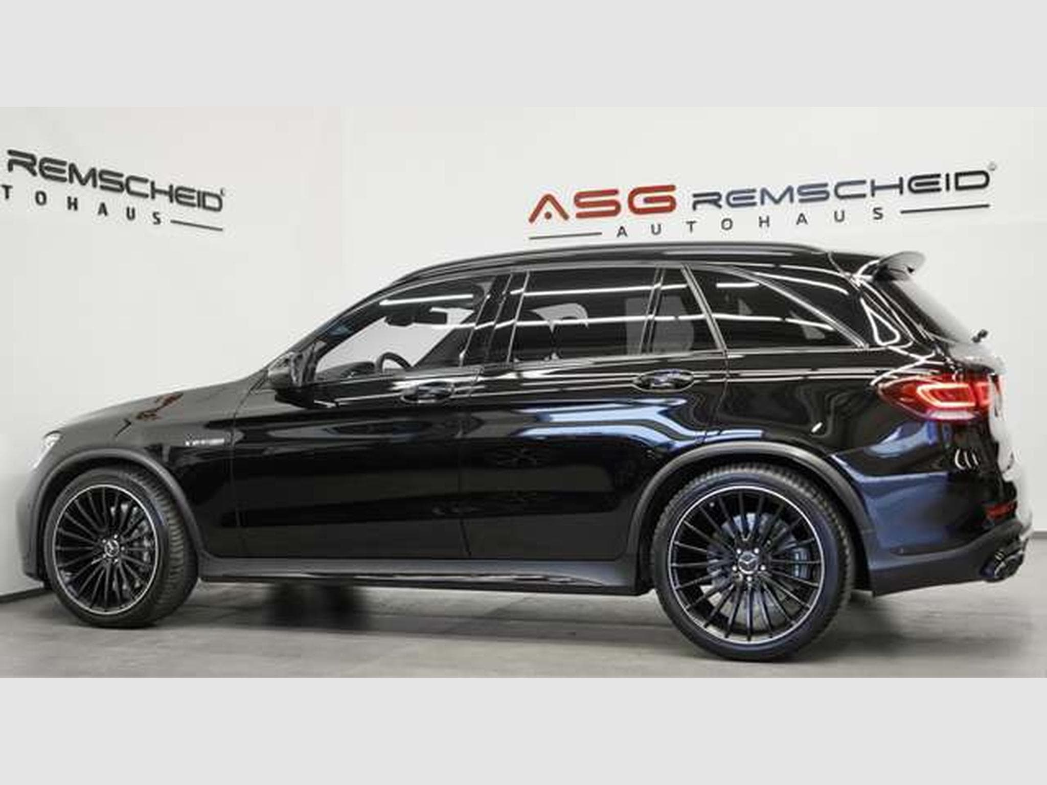 Mercedes GLC 63 AMG 4M *S-Abgas*Pano*AHK*Kam*Night (2019) - Photo 42