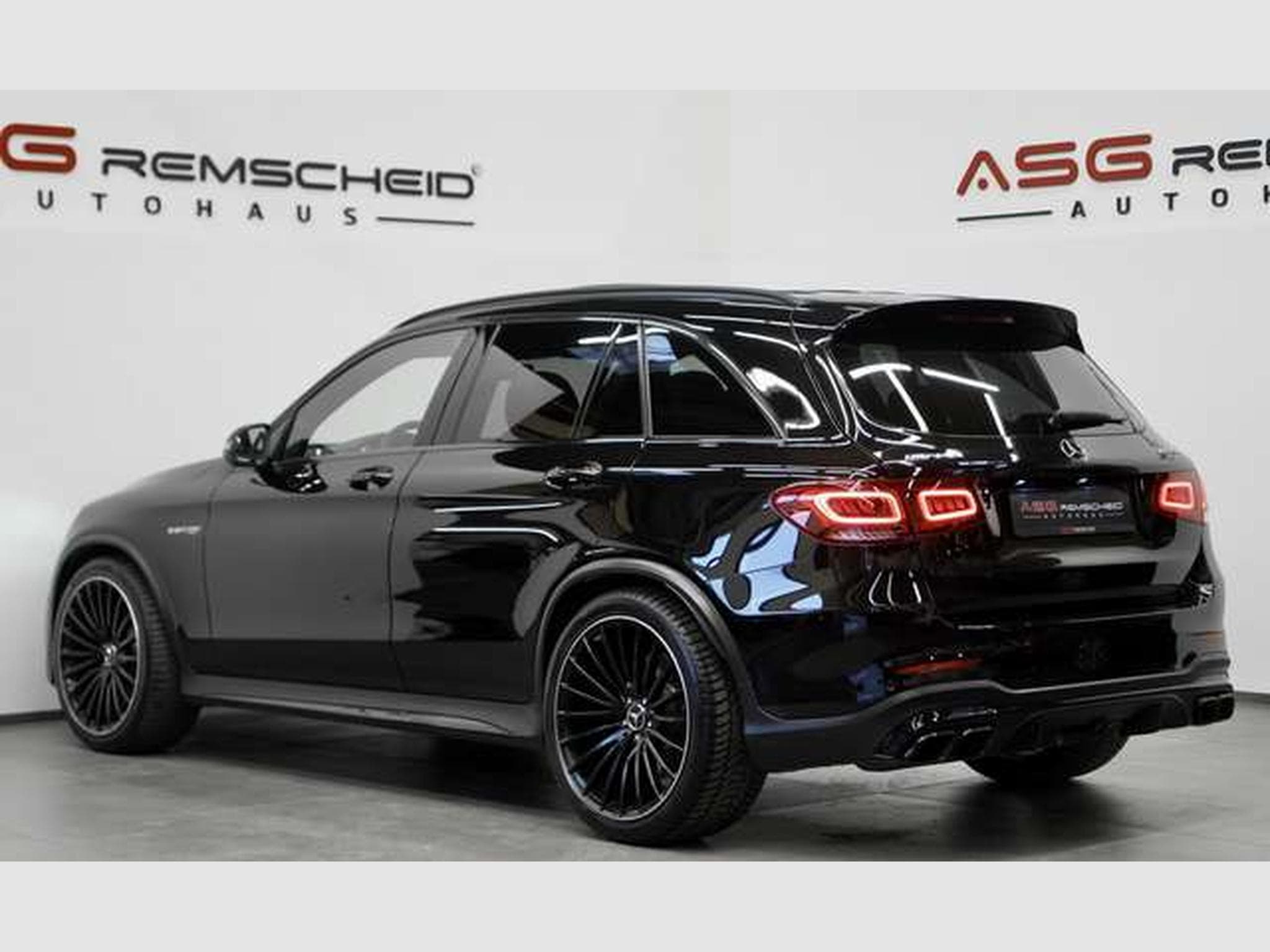 Mercedes GLC 63 AMG 4M *S-Abgas*Pano*AHK*Kam*Night (2019) - Photo 43