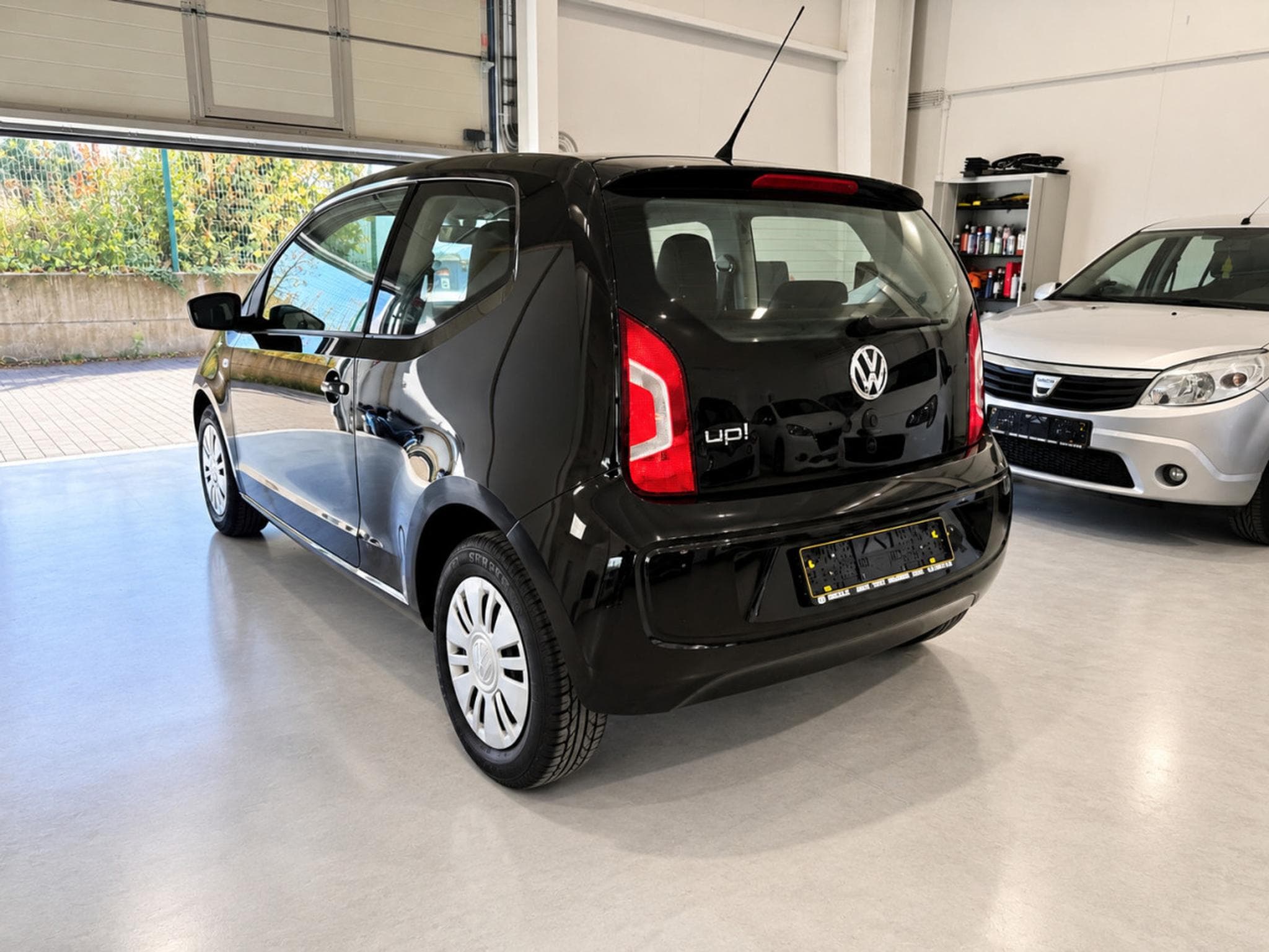 VW UP 1.0 Move Up! Clim (2012) - Foto 4