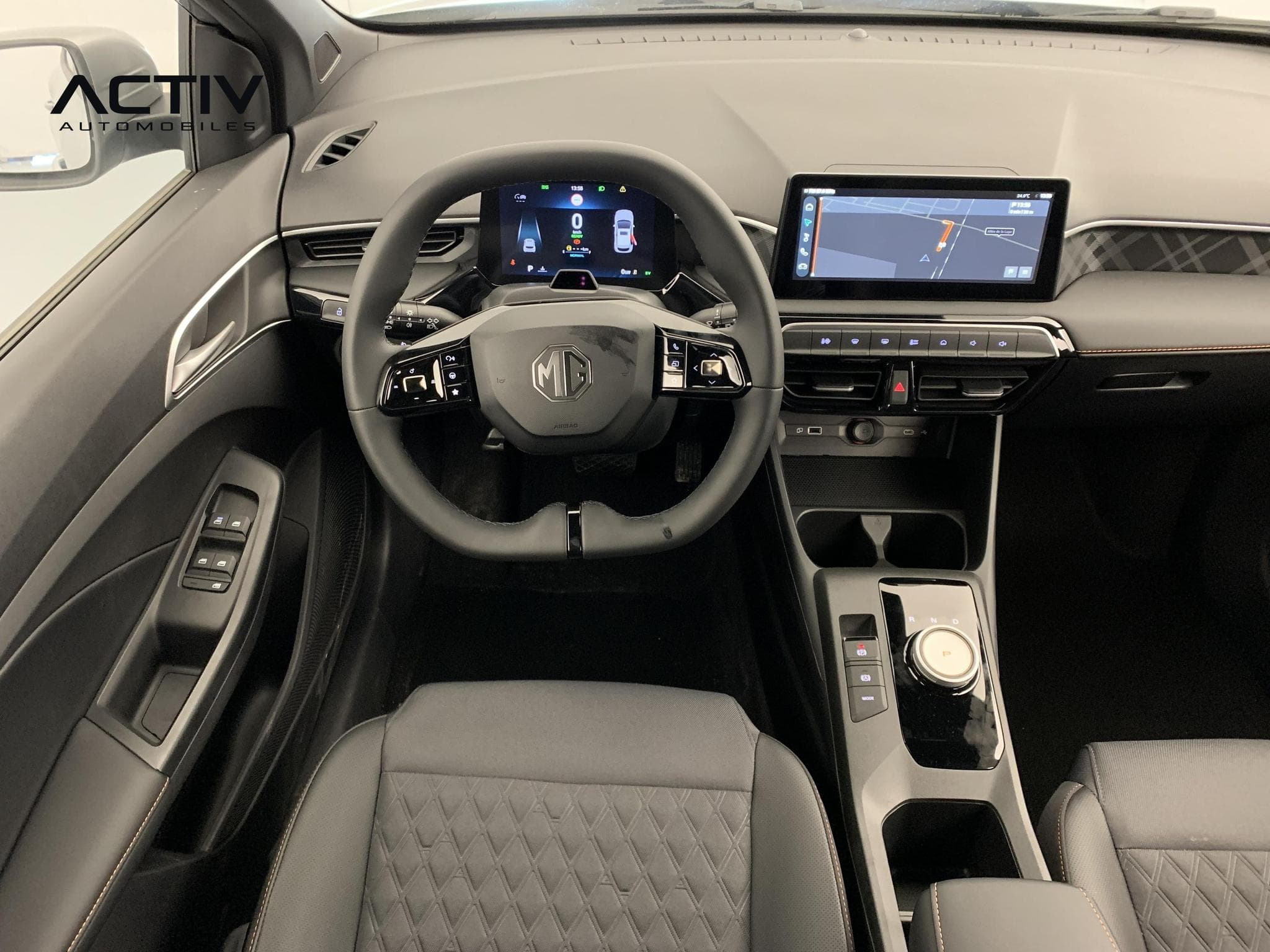 Mg MG3 1.5 L Hybrid+ 195 ch Luxury (2025) - Photo 13