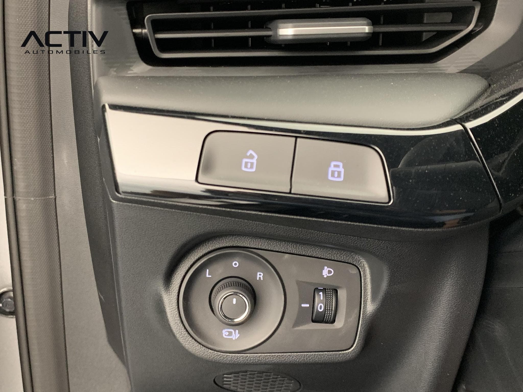Mg MG3 1.5 L Hybrid+ 195 ch Luxury (2025) - Photo 17
