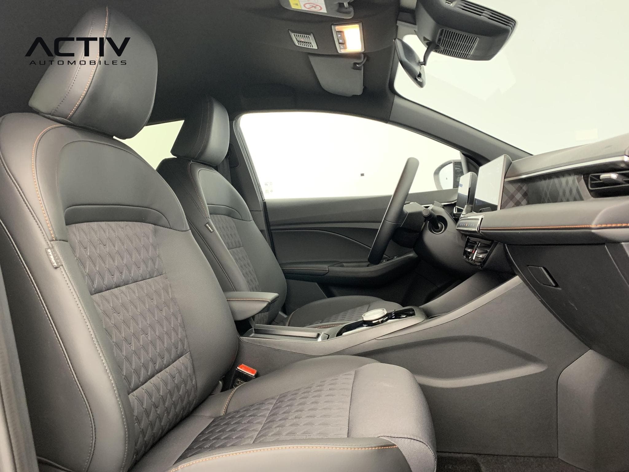 Mg MG3 1.5 L Hybrid+ 195 ch Luxury (2025) - Photo 9