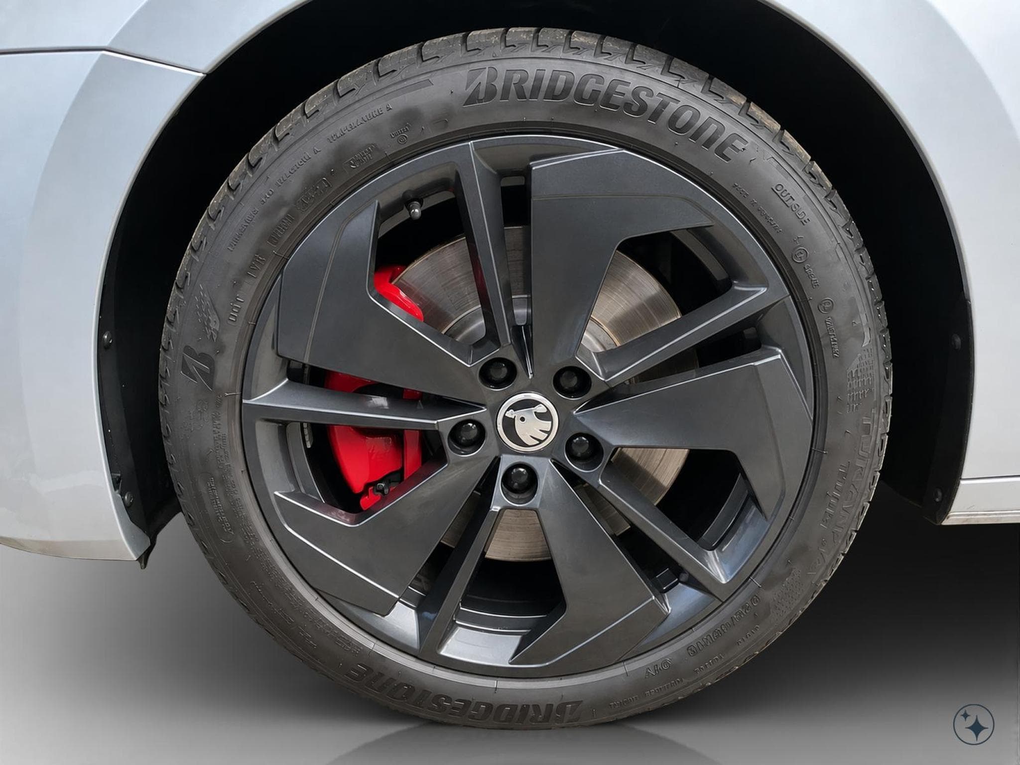 Skoda Octavia RS+DSG+Led+Navi+AHK+DAB+ (2025) - Photo 8