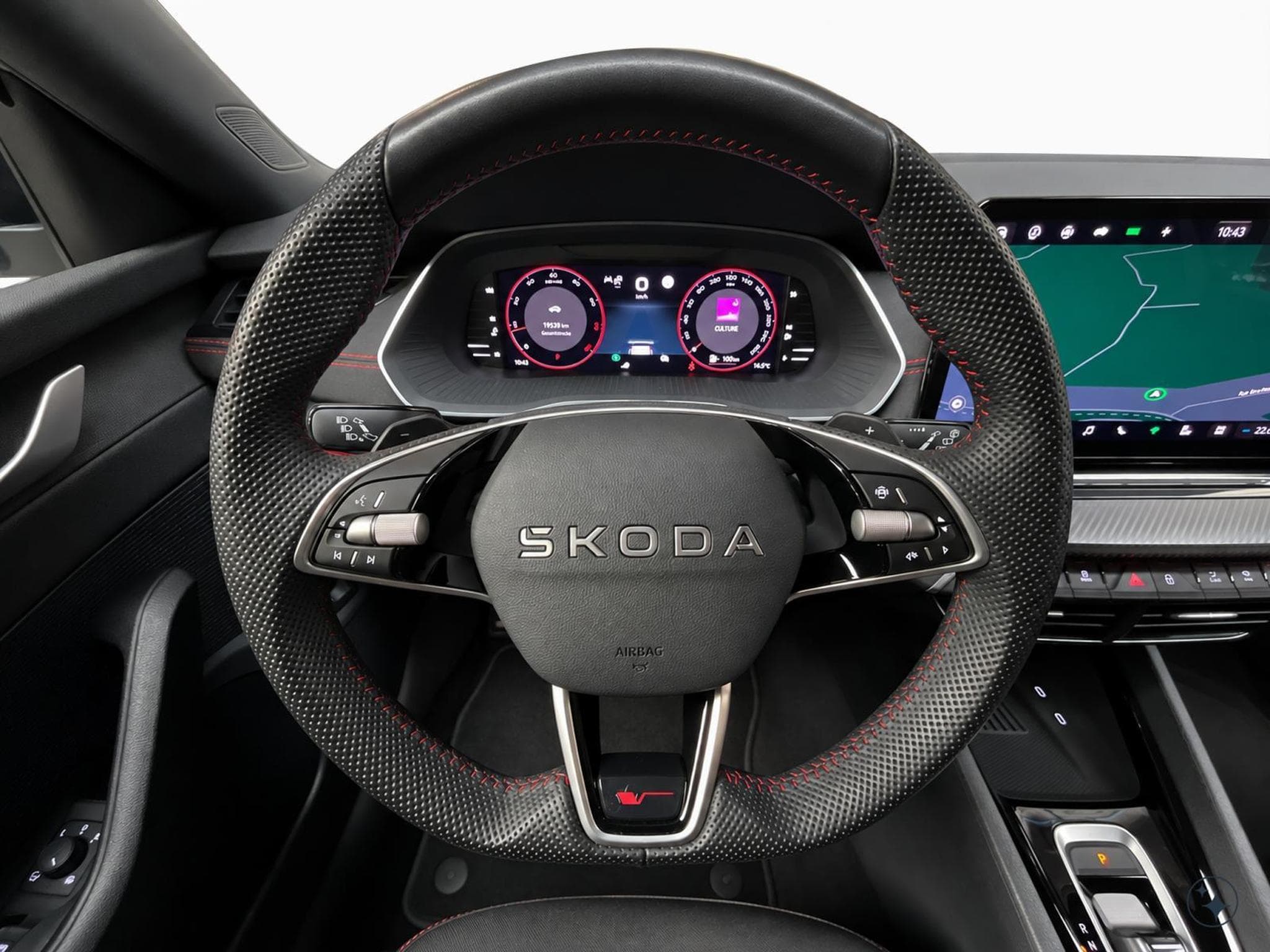 Skoda Octavia RS+DSG+Led+Navi+AHK+DAB+ (2025) - Photo 10