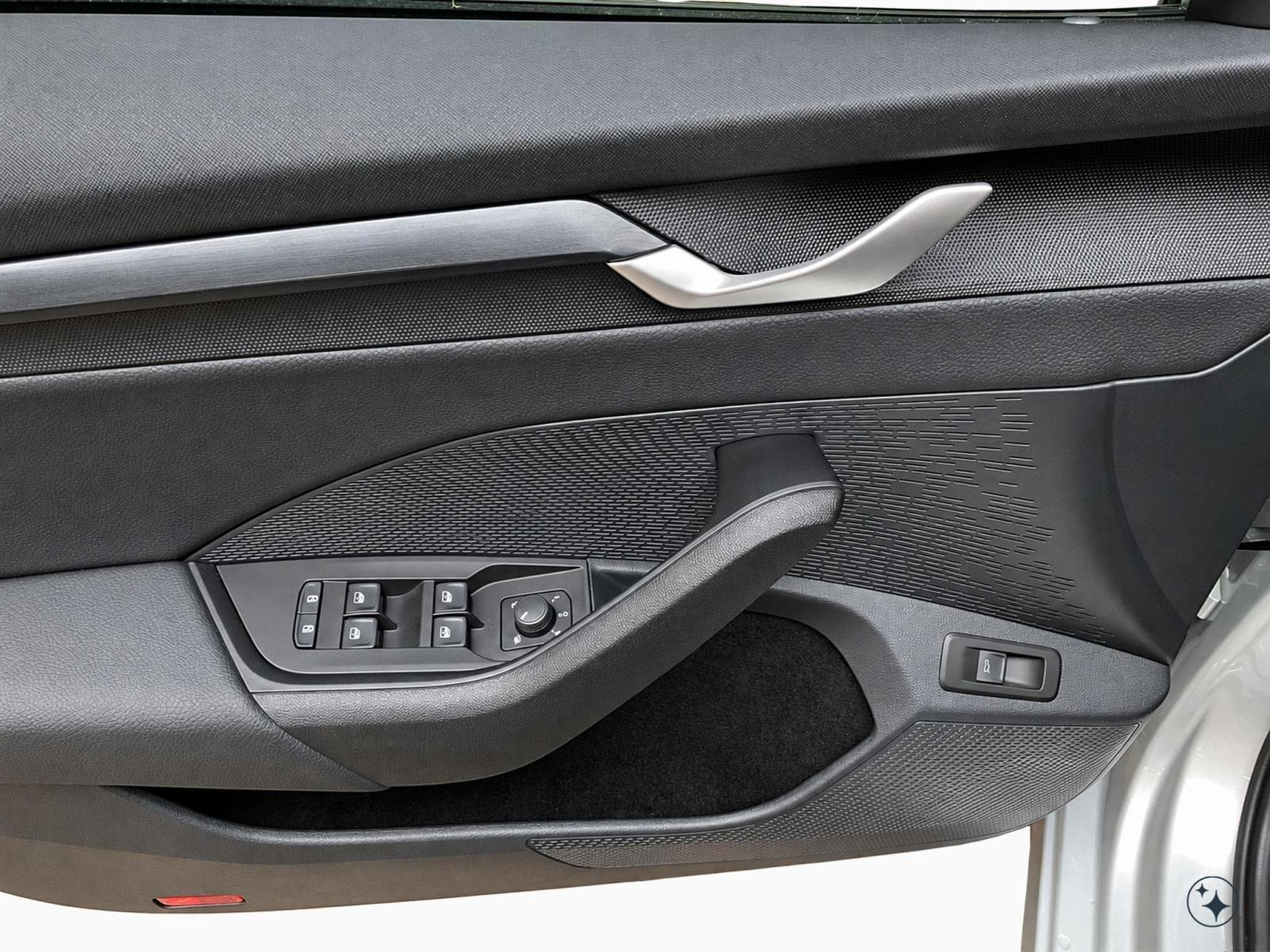 Skoda Octavia RS+DSG+Led+Navi+AHK+DAB+ (2025) - Photo 13