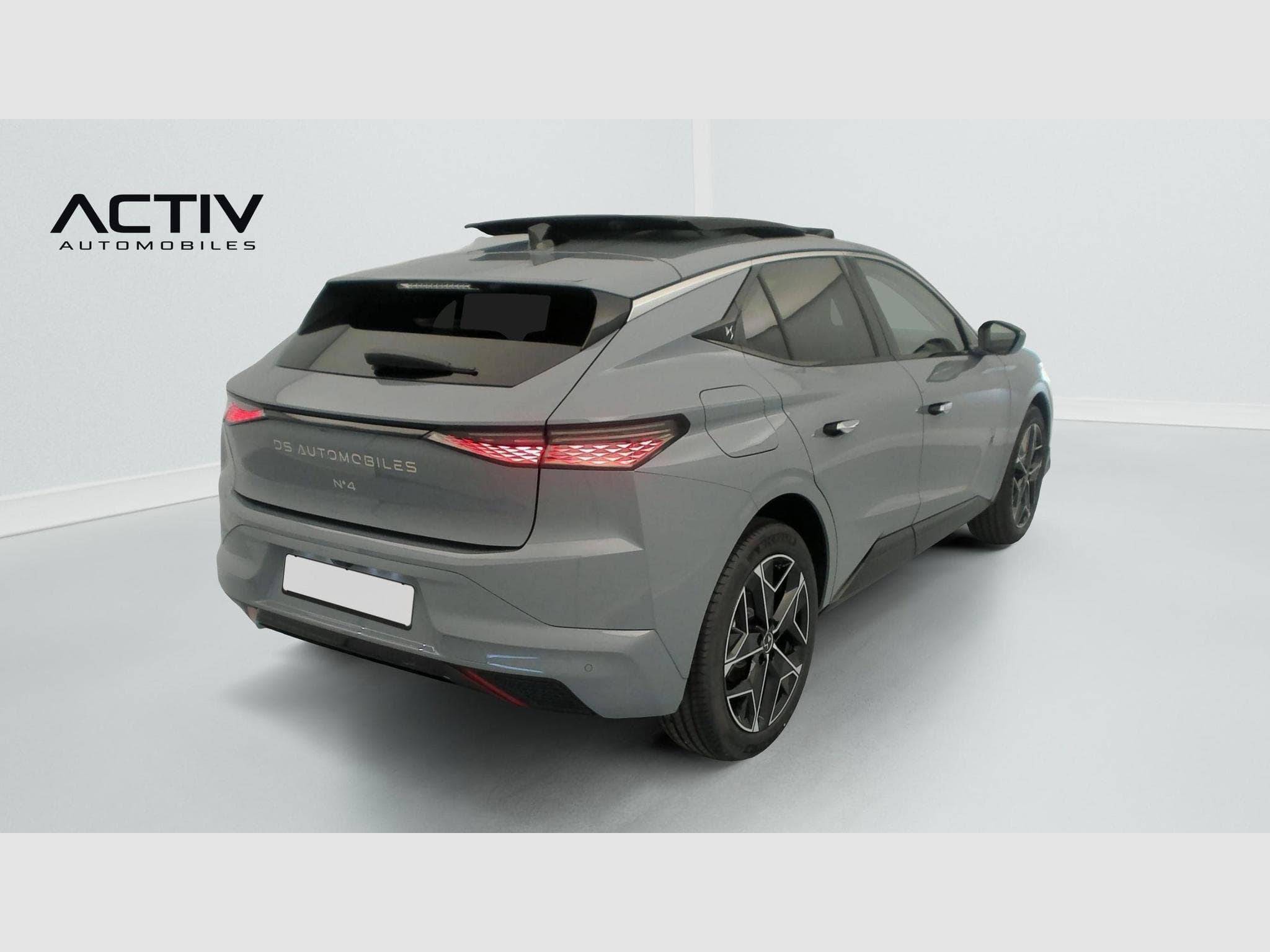 DS Automobiles DS4 Hybride 145 e-DCT6 Etoile - Alcantara (2025) - Foto 7