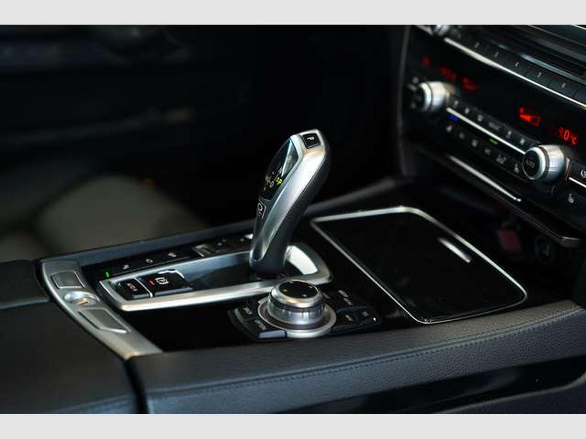 BMW 750 i xDrive *19 *360° *Sitzklima*H-UP*Memory (2012) - Photo 18