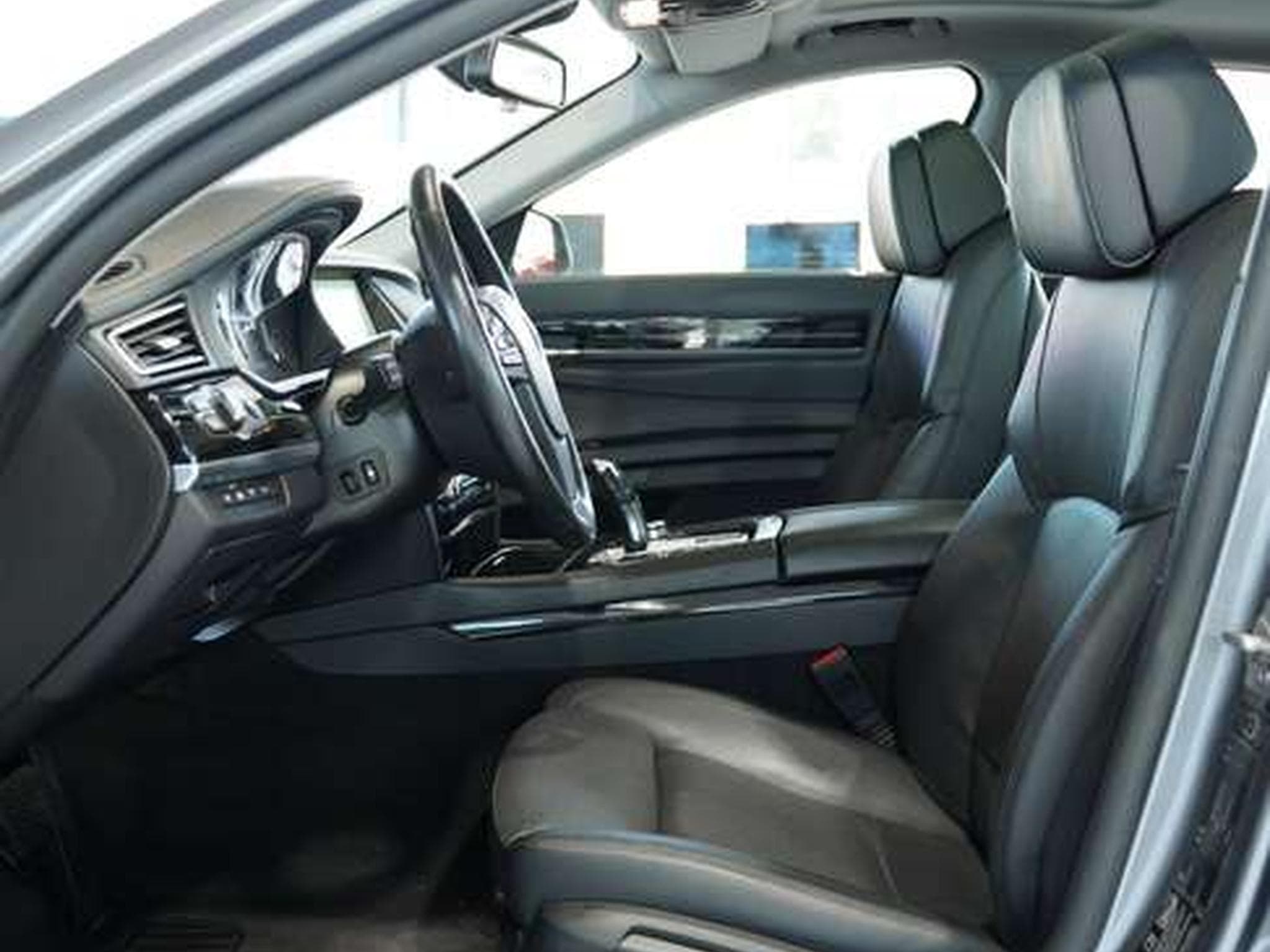 BMW 750 i xDrive *19 *360° *Sitzklima*H-UP*Memory (2012) - Photo 26