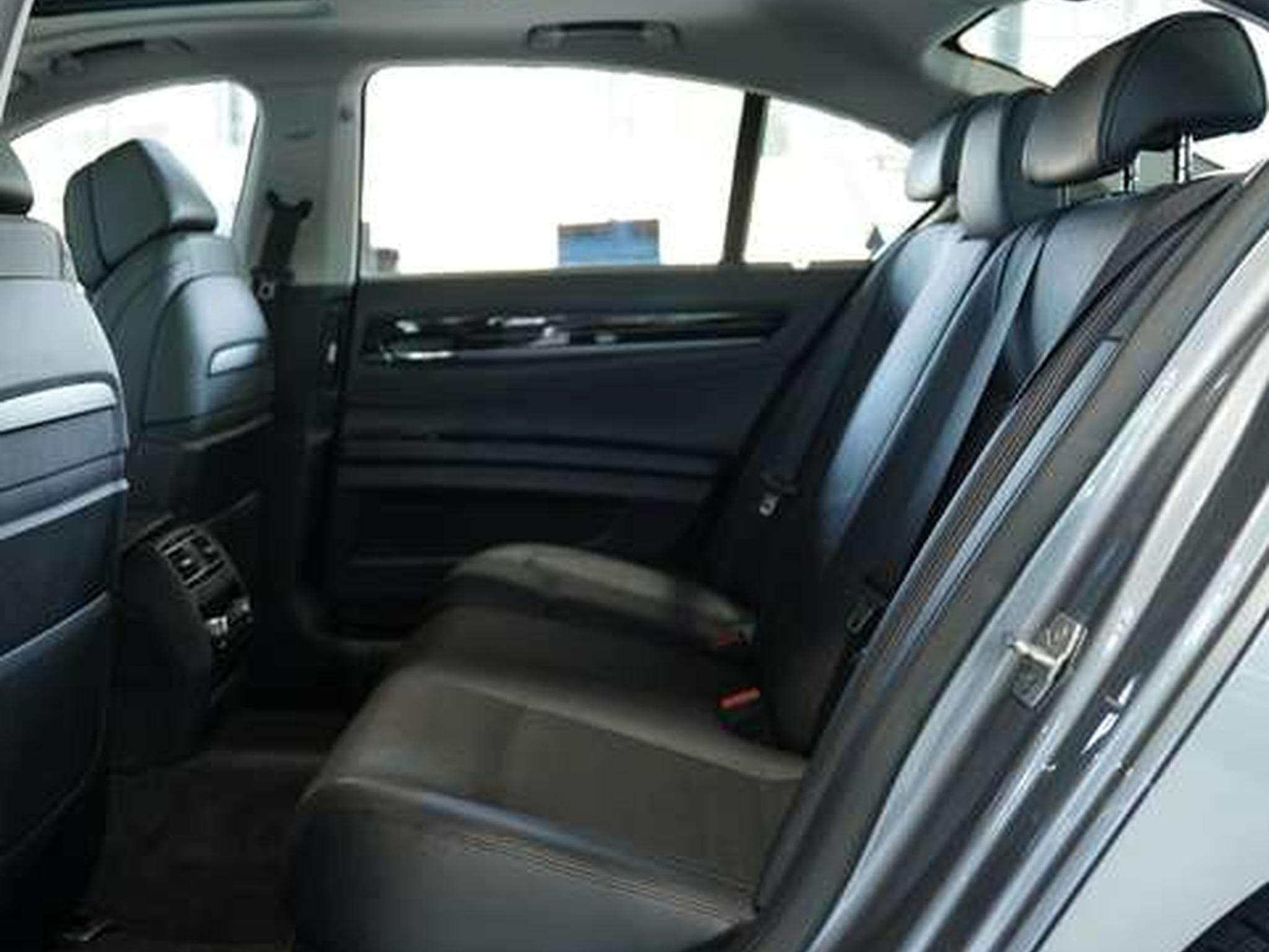 BMW 750 i xDrive *19 *360° *Sitzklima*H-UP*Memory (2012) - Photo 23