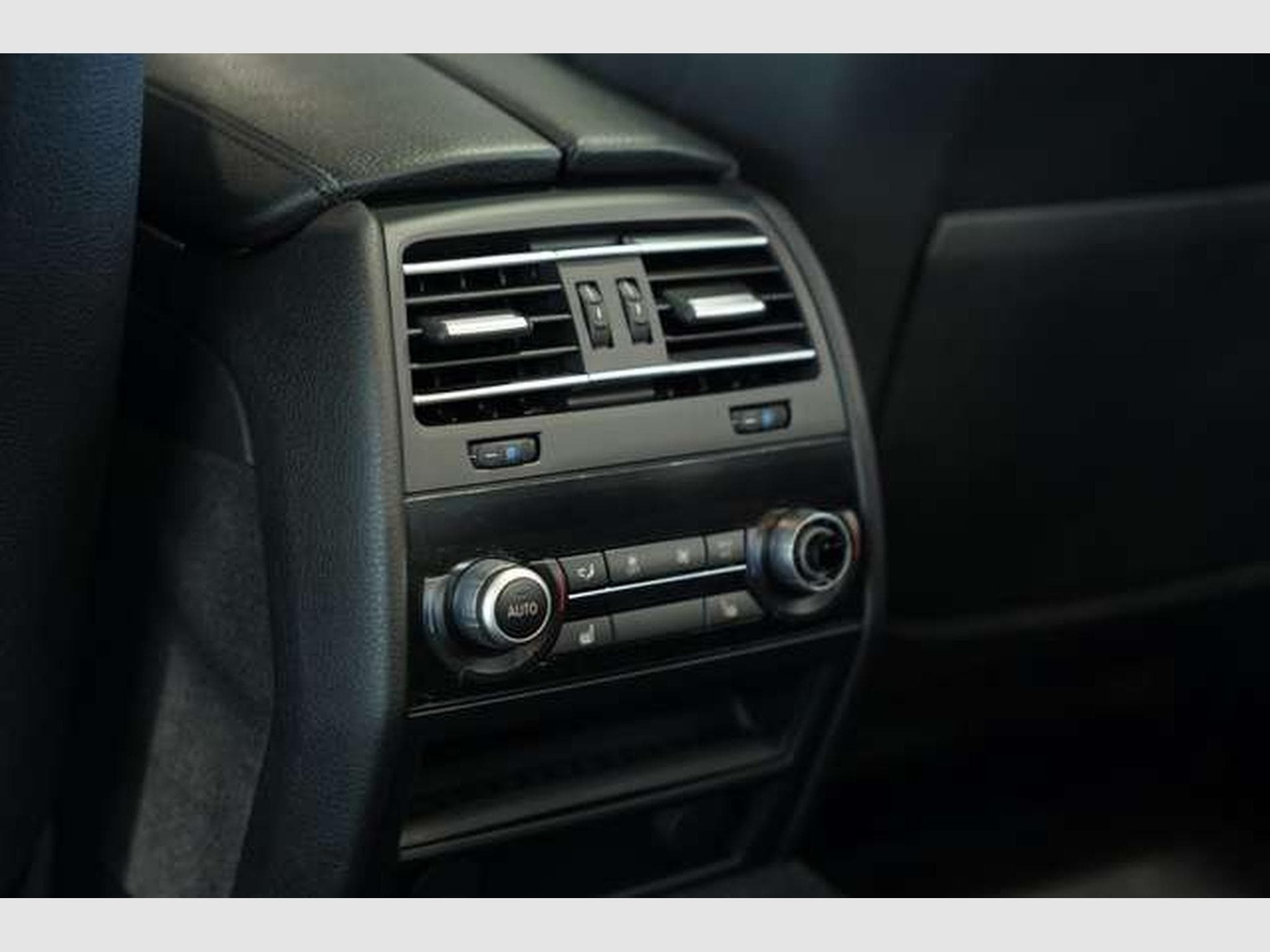 BMW 750 i xDrive *19 *360° *Sitzklima*H-UP*Memory (2012) - Photo 24