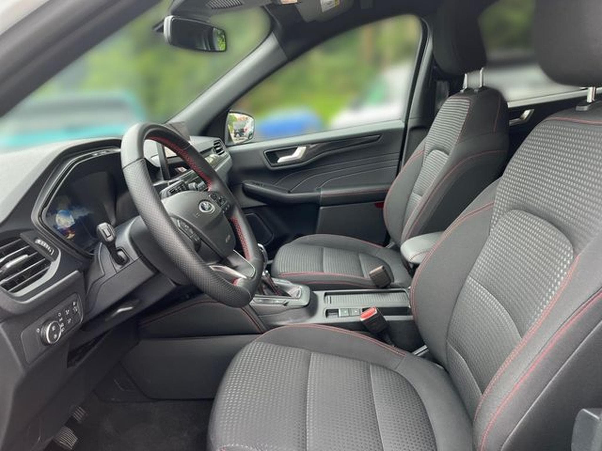 Ford Kuga Kuga ST-Line (2024) - Photo 7