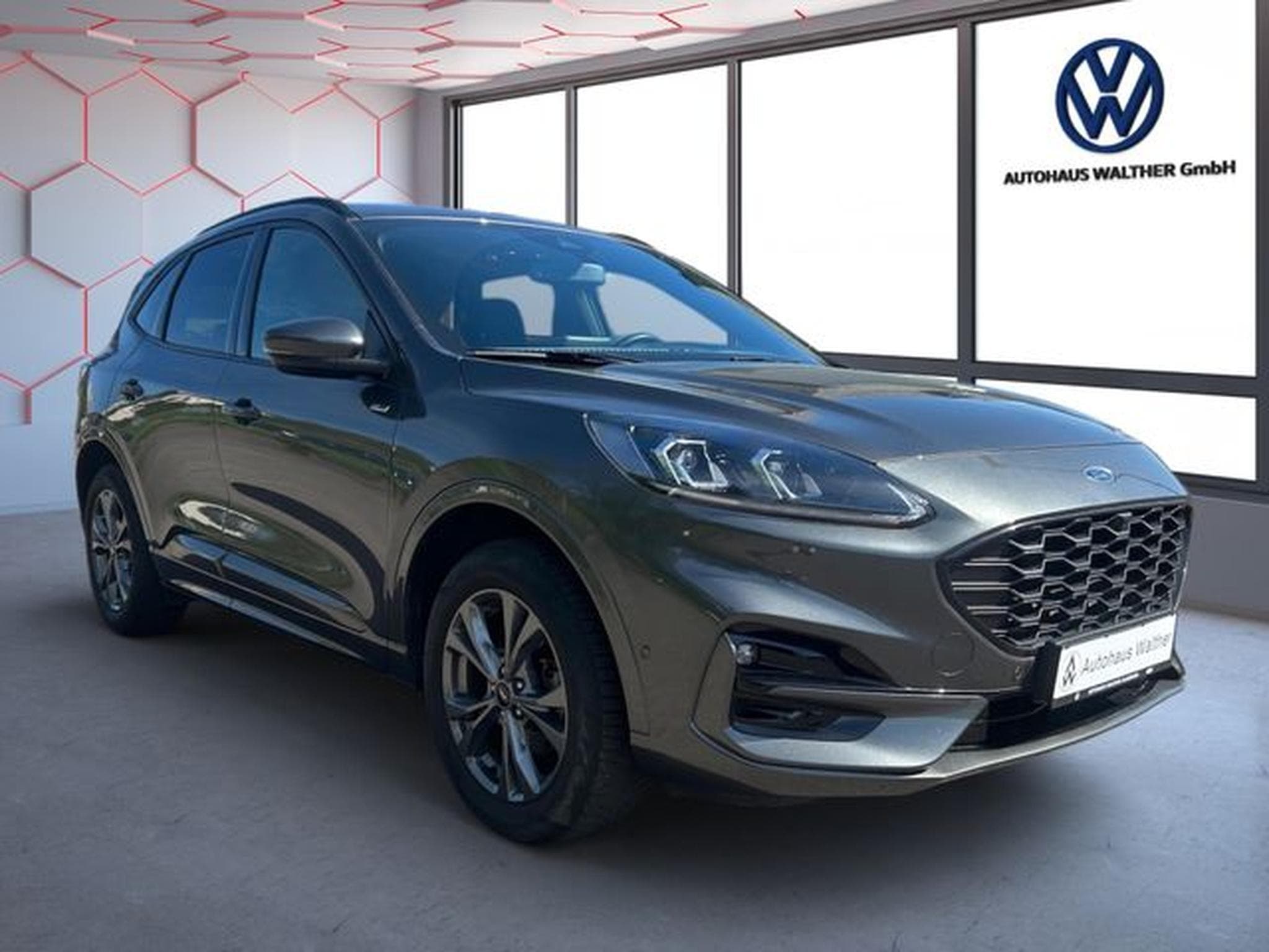 Ford Kuga Kuga Plug-In Hybrid ST-Line (2022) - Photo 2