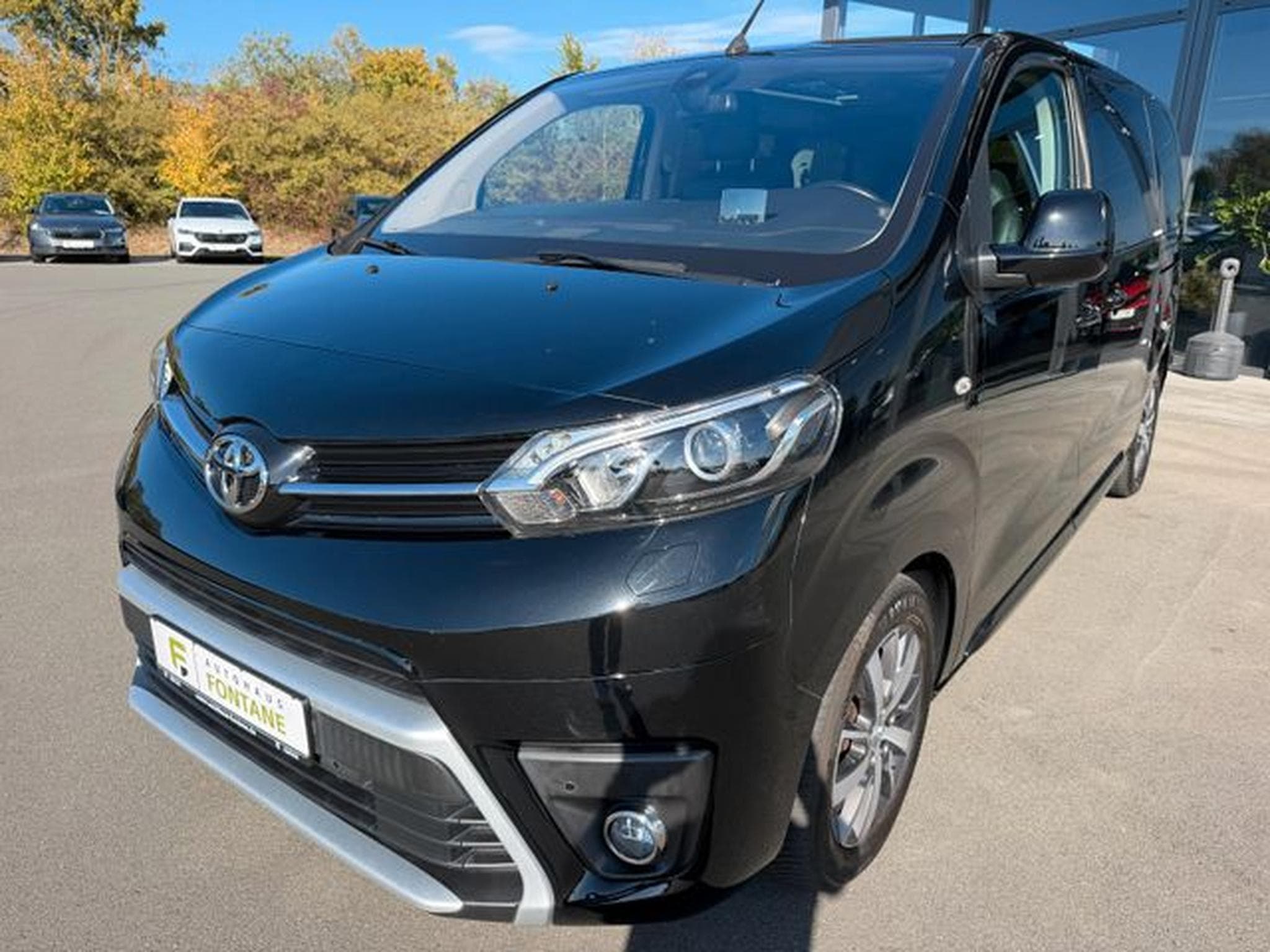 Toyota Proace Verso Proace Verso L1 Standhz Leder .-Sitzer Pano AHK (2021) - Photo 2