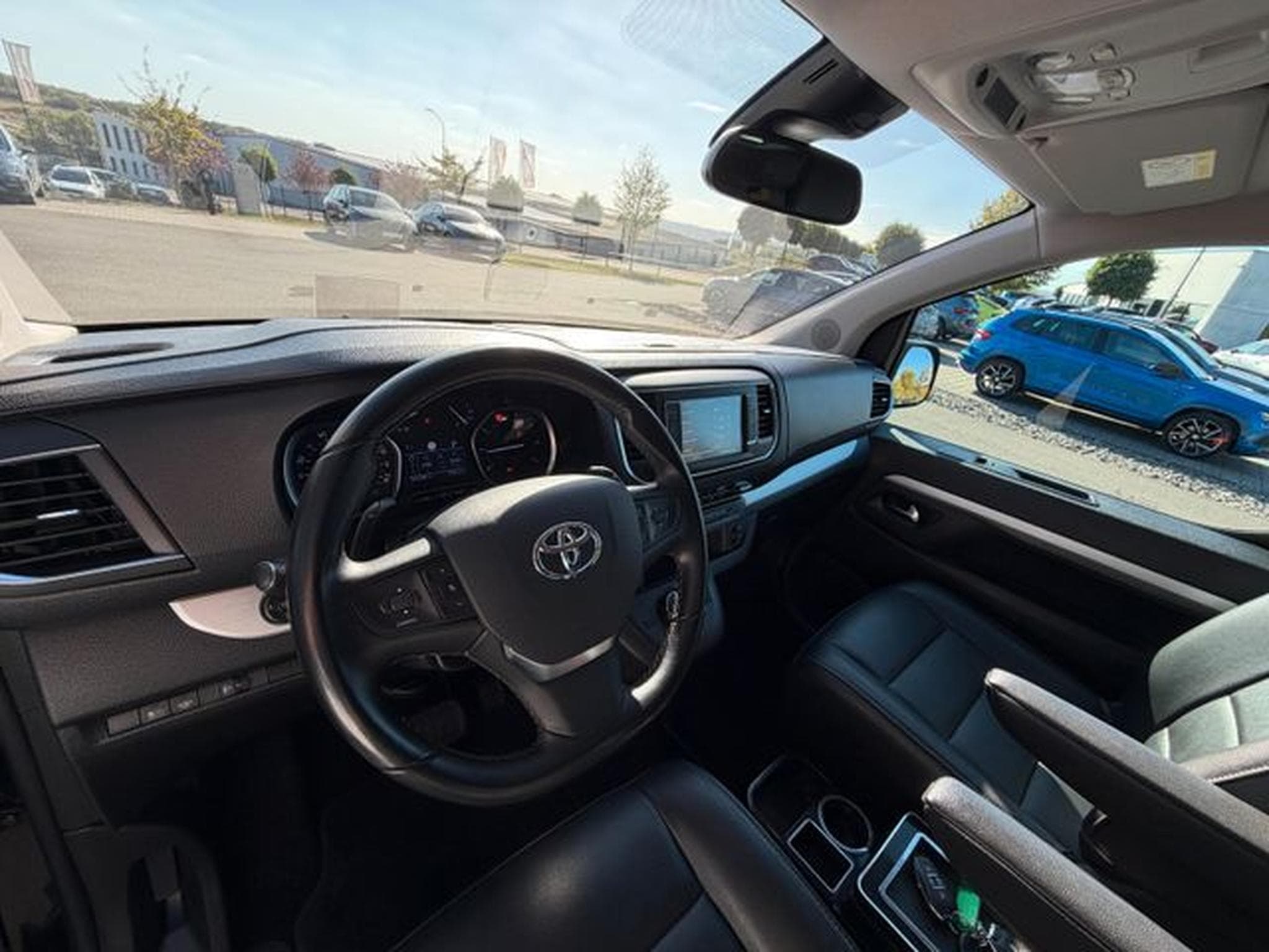 Toyota Proace Verso Proace Verso L1 Standhz Leder .-Sitzer Pano AHK (2021) - Photo 12