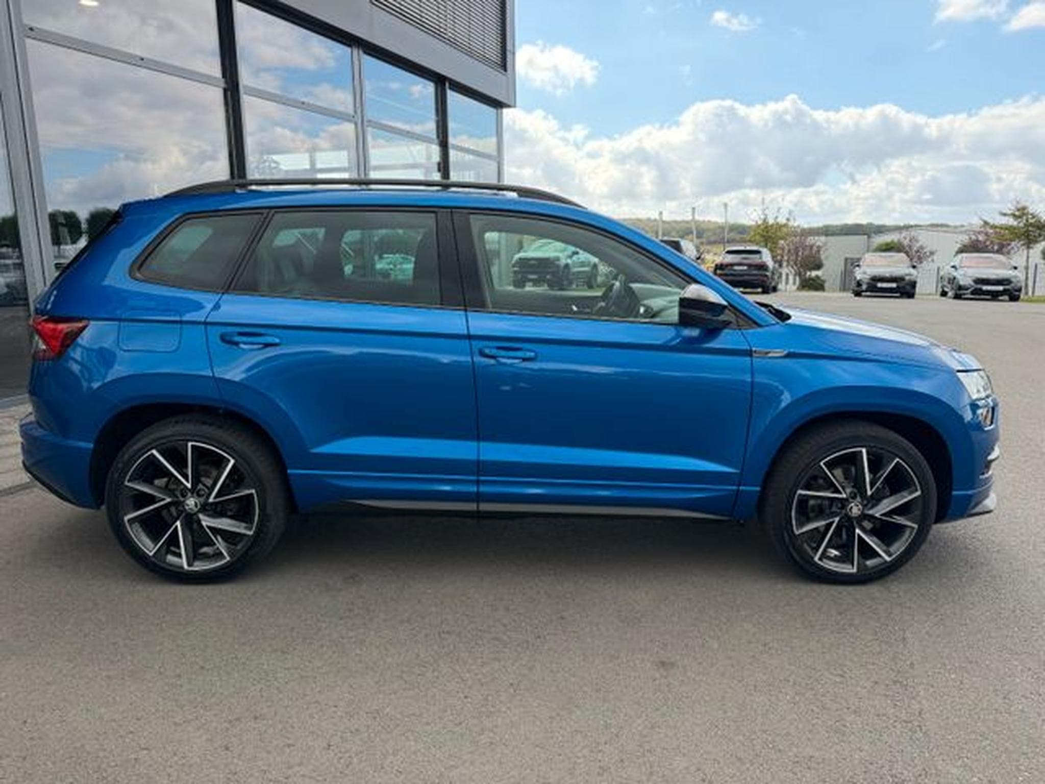 Skoda Karoq Karoq 2,0TDi Sportline 4x4 AHK Leder Canton ACC (2020) - Photo 5
