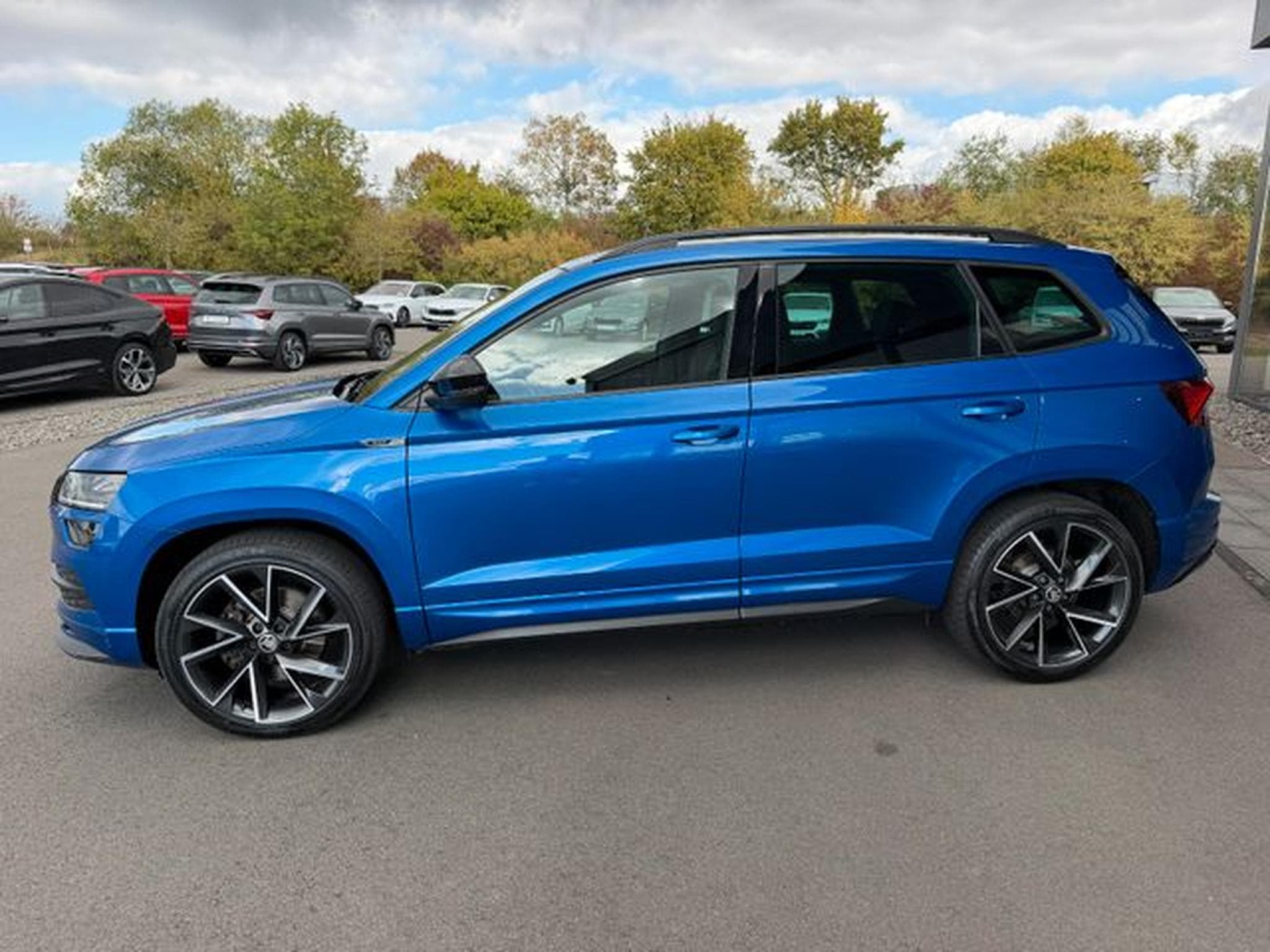 Skoda Karoq Karoq 2,0TDi Sportline 4x4 AHK Leder Canton ACC (2020) - Photo 9