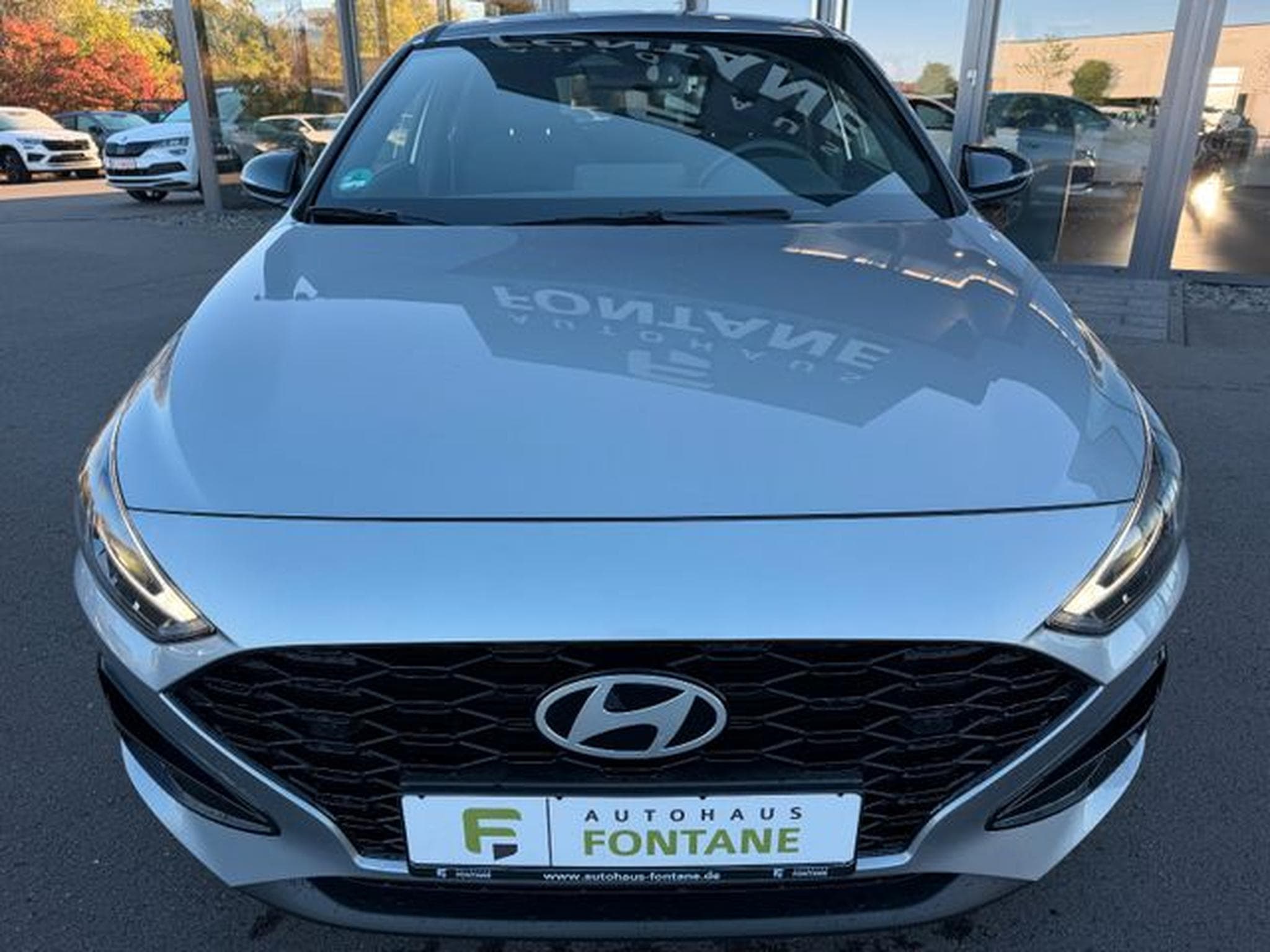 Hyundai i30 i30 Automatik Advantage Navi Kamera Sitzhz Lenkr (2024) - Photo 3