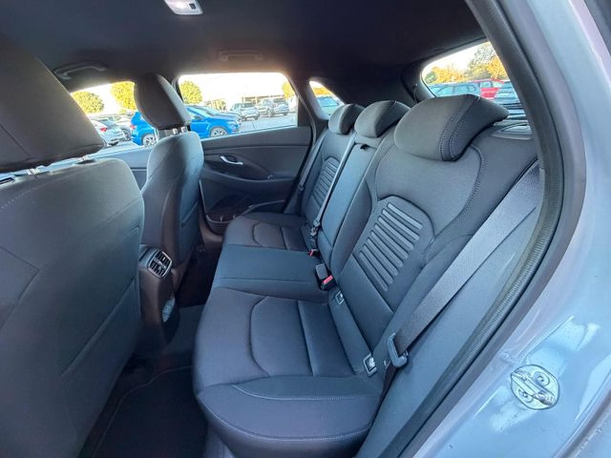 Hyundai i30 i30 Automatik Advantage Navi Kamera Sitzhz Lenkr (2024) - Photo 13