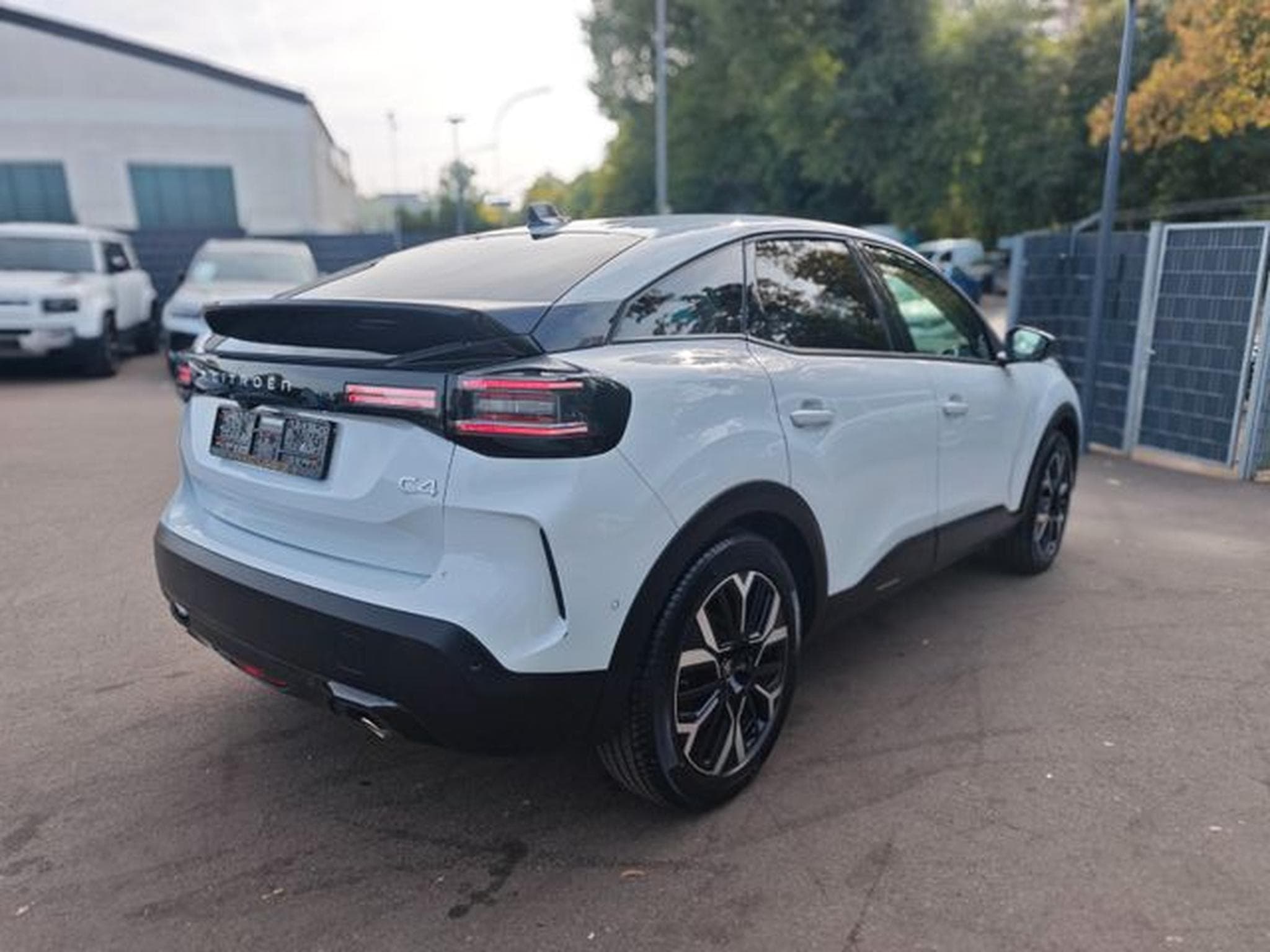 Citroën C4 C4 LIM. MAX*VOLL LED*AHK*ACC*KAMERA*NAVI* (2025) - Photo 6