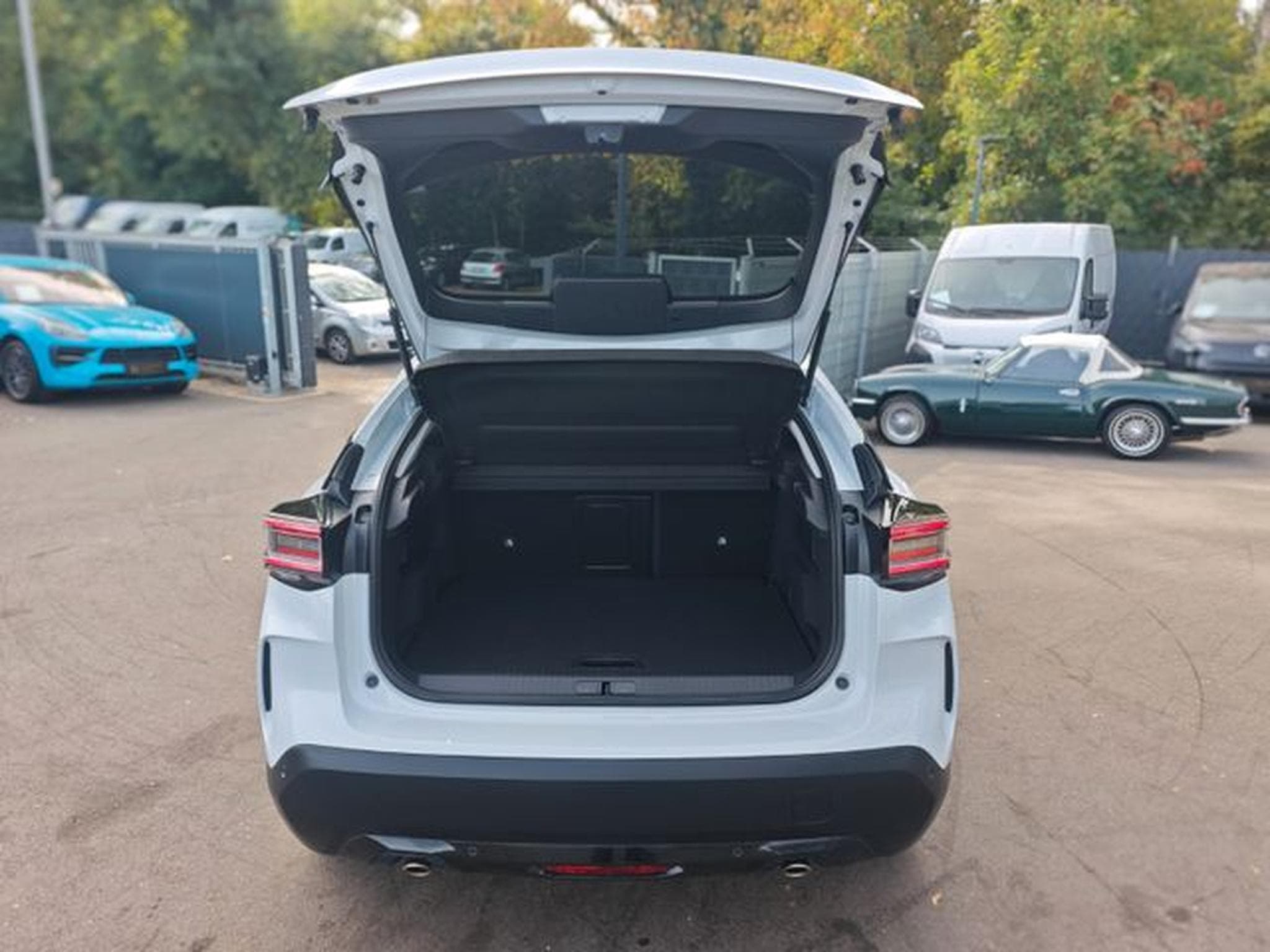 Citroën C4 C4 LIM. MAX*VOLL LED*AHK*ACC*KAMERA*NAVI* (2025) - Photo 8