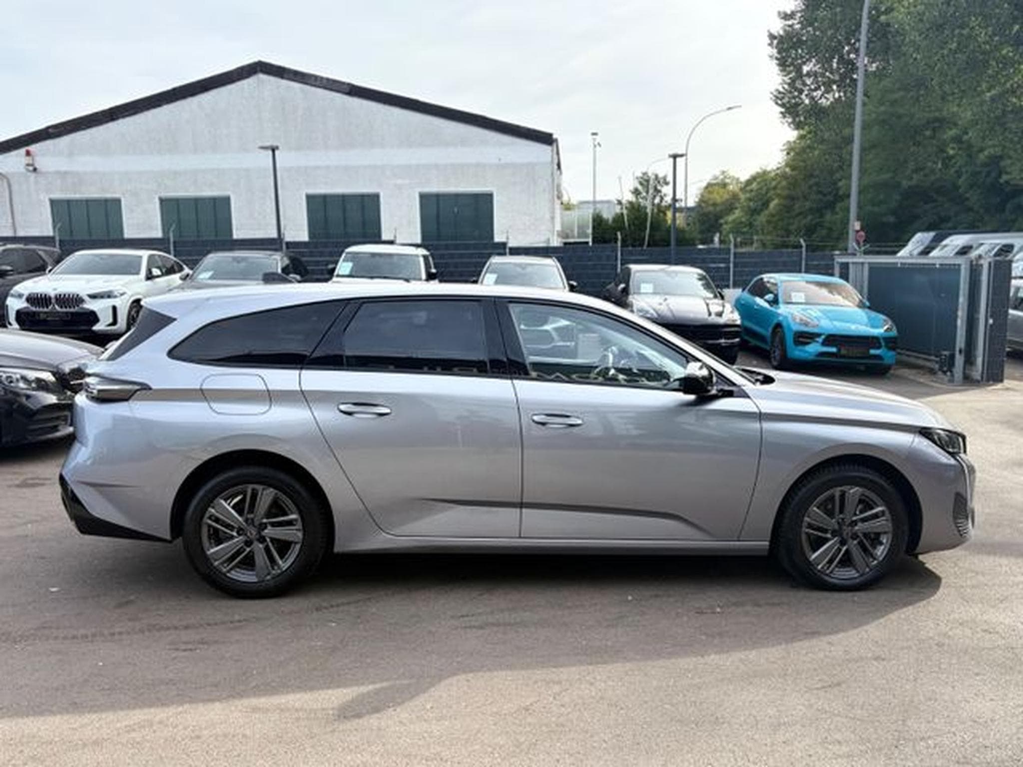 Peugeot 308 308 SW ALLURE *SHZ*TEILLEDER*VIRTUELL*NAVI*LED* (2024) - Photo 12