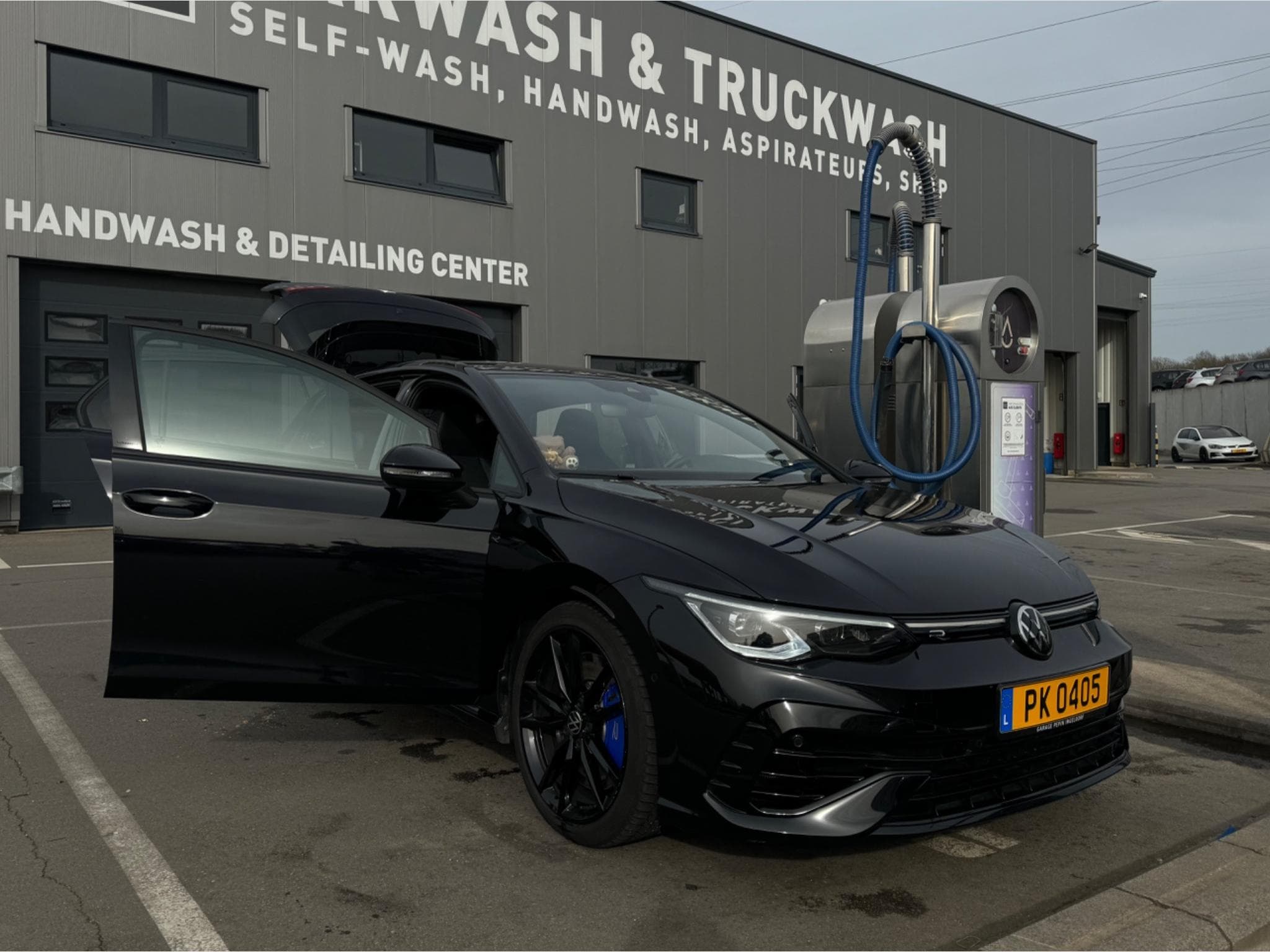 VW Golf VIII R (2023) - Photo 1