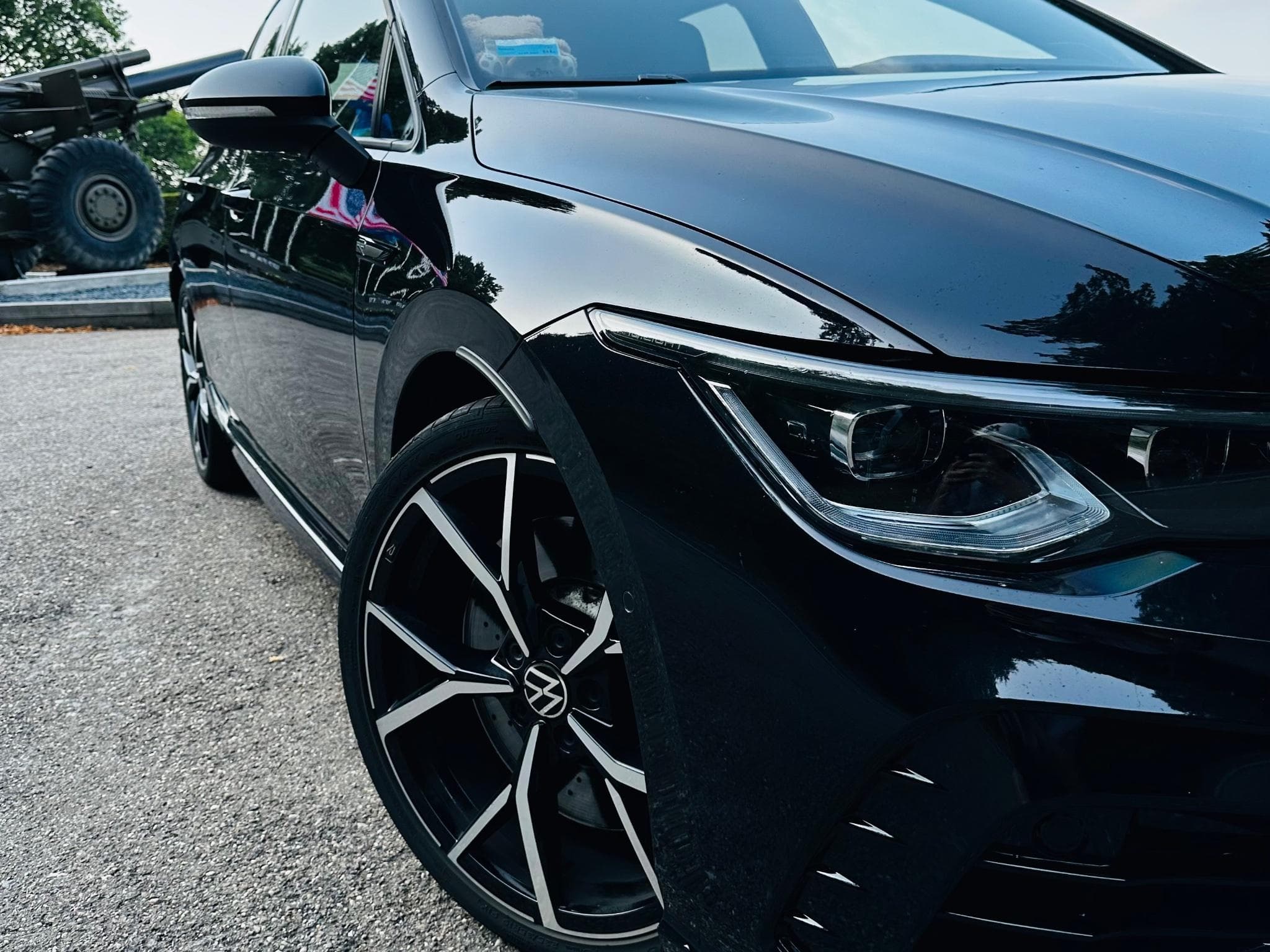 VW Golf VIII R (2023) - Photo 7