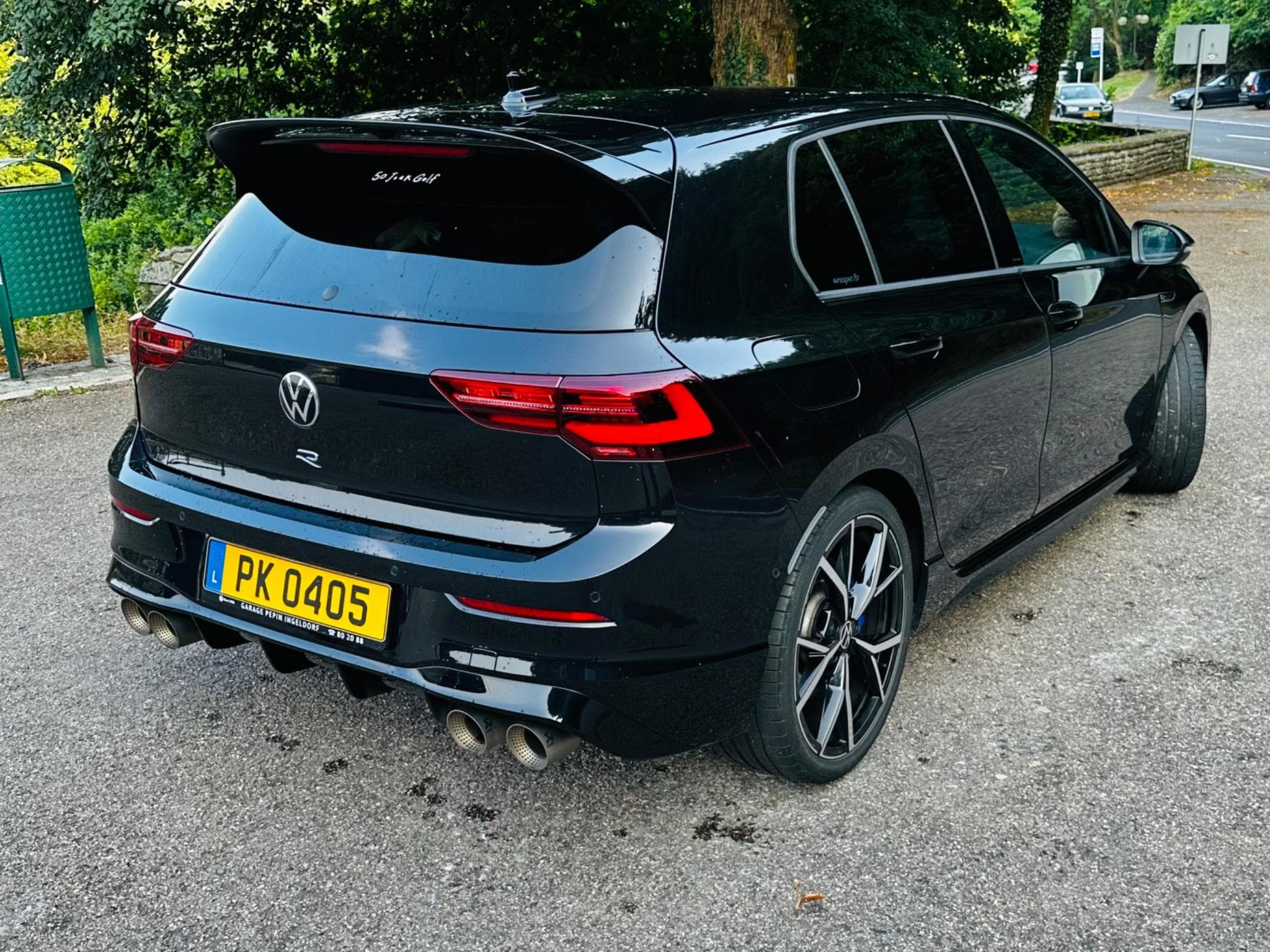 VW Golf VIII R (2023) - Photo 9