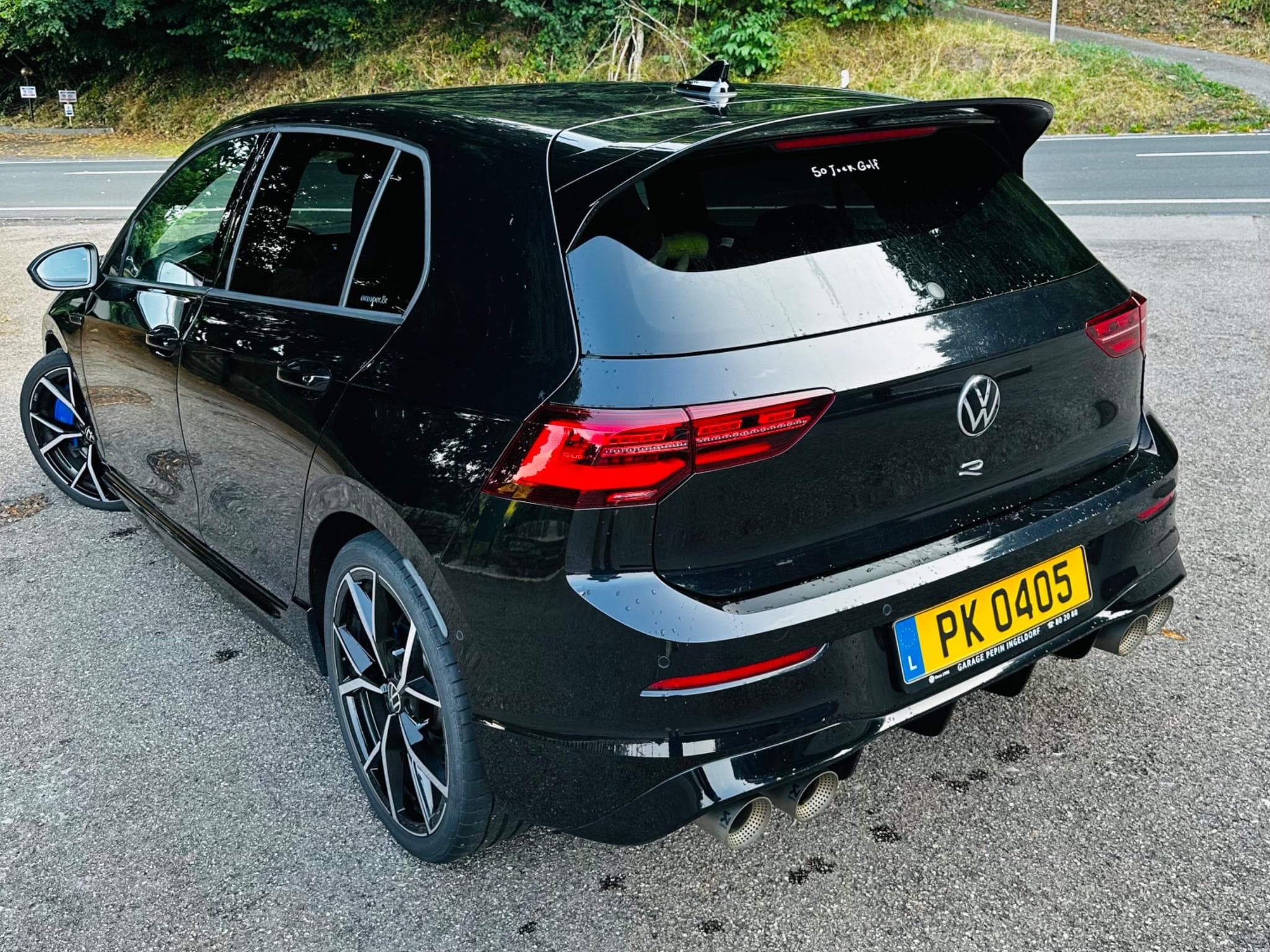 VW Golf VIII R (2023) - Photo 8
