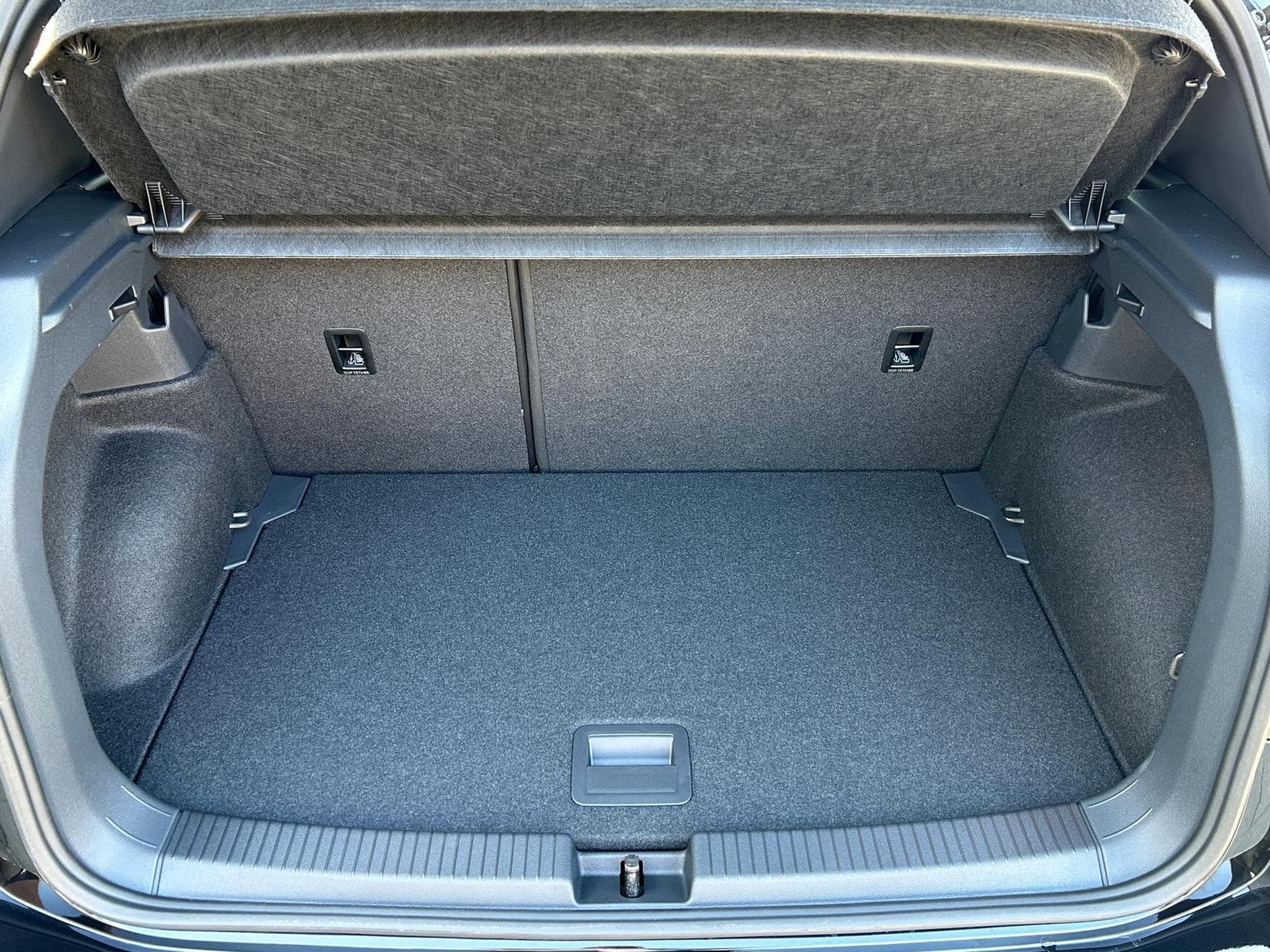 VW T-Cross R-Line (2026) - Foto 15