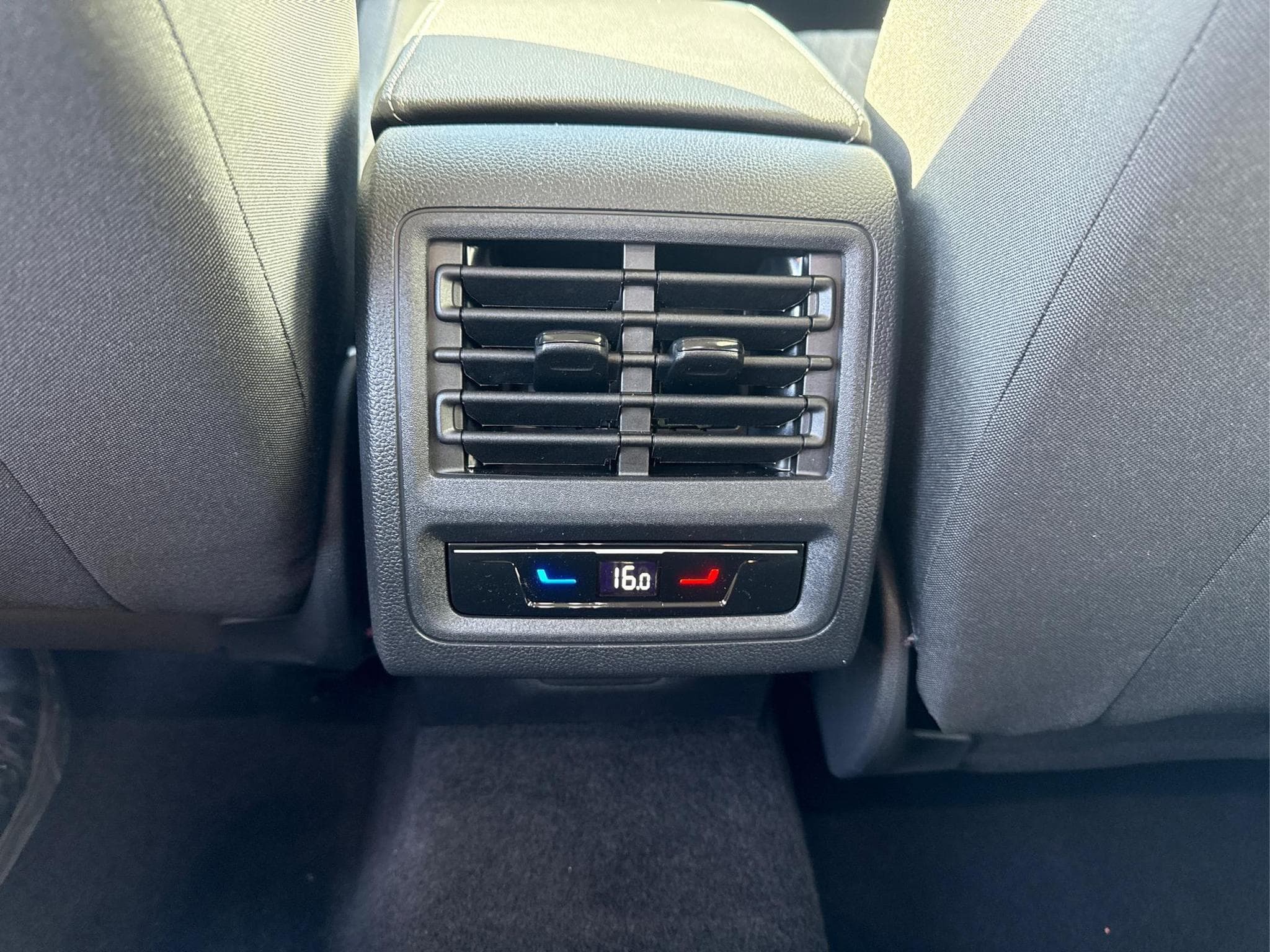 VW Golf VIII PRIME 1.5 (2026) - Photo 8