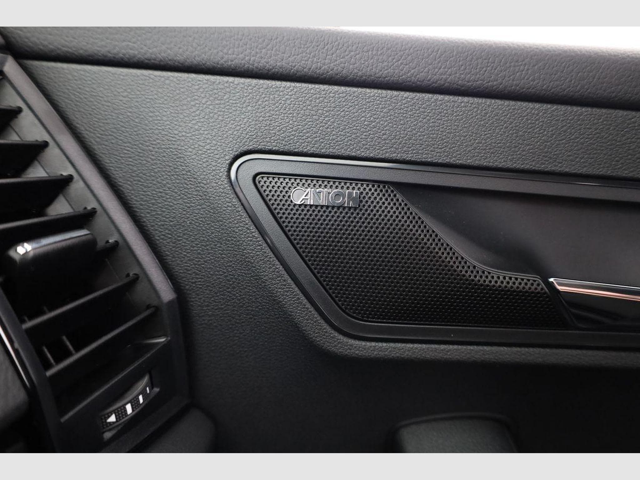 Skoda Karoq Sportline (2026) - Photo 10