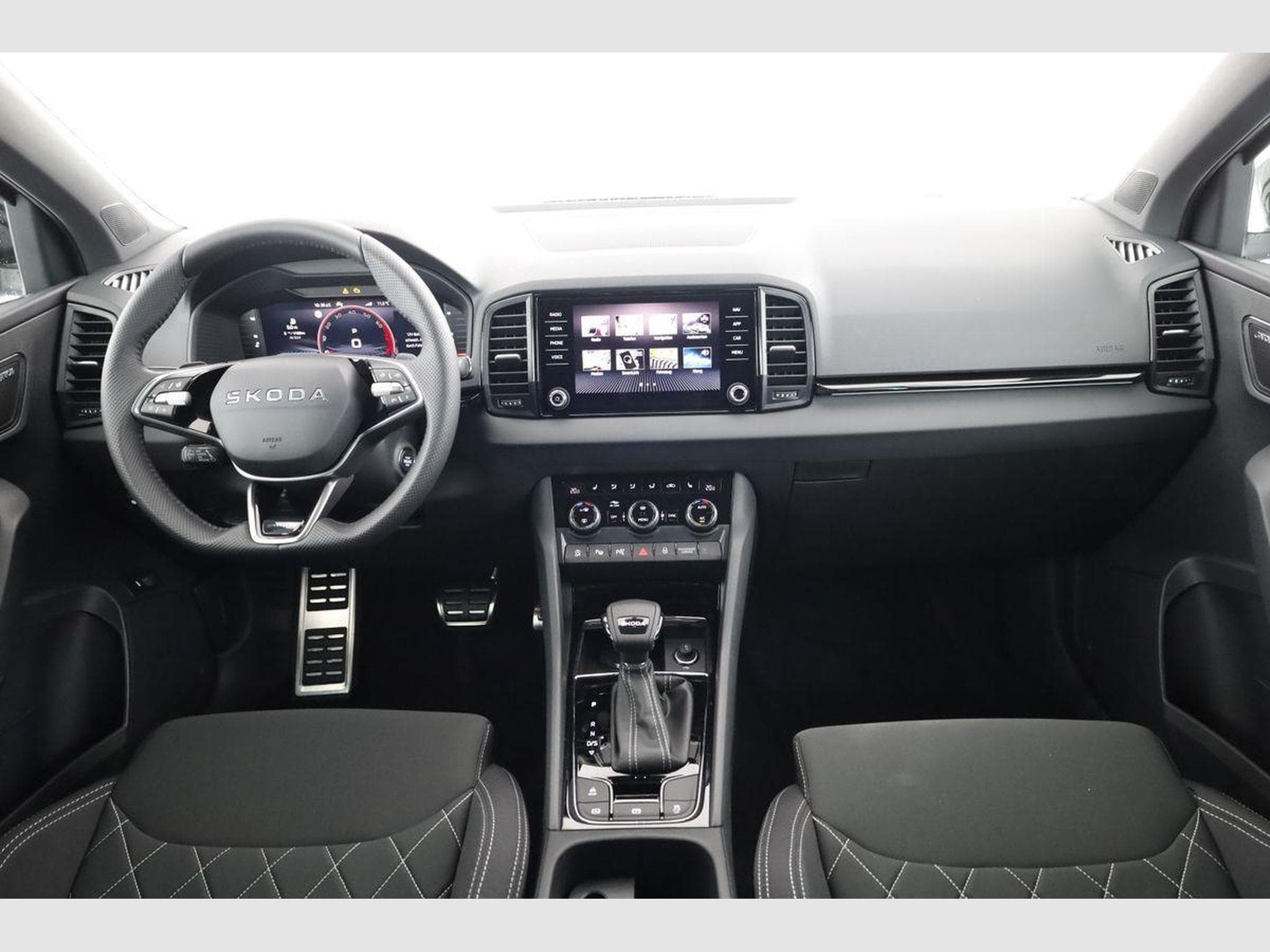 Skoda Karoq Sportline (2026) - Foto 4