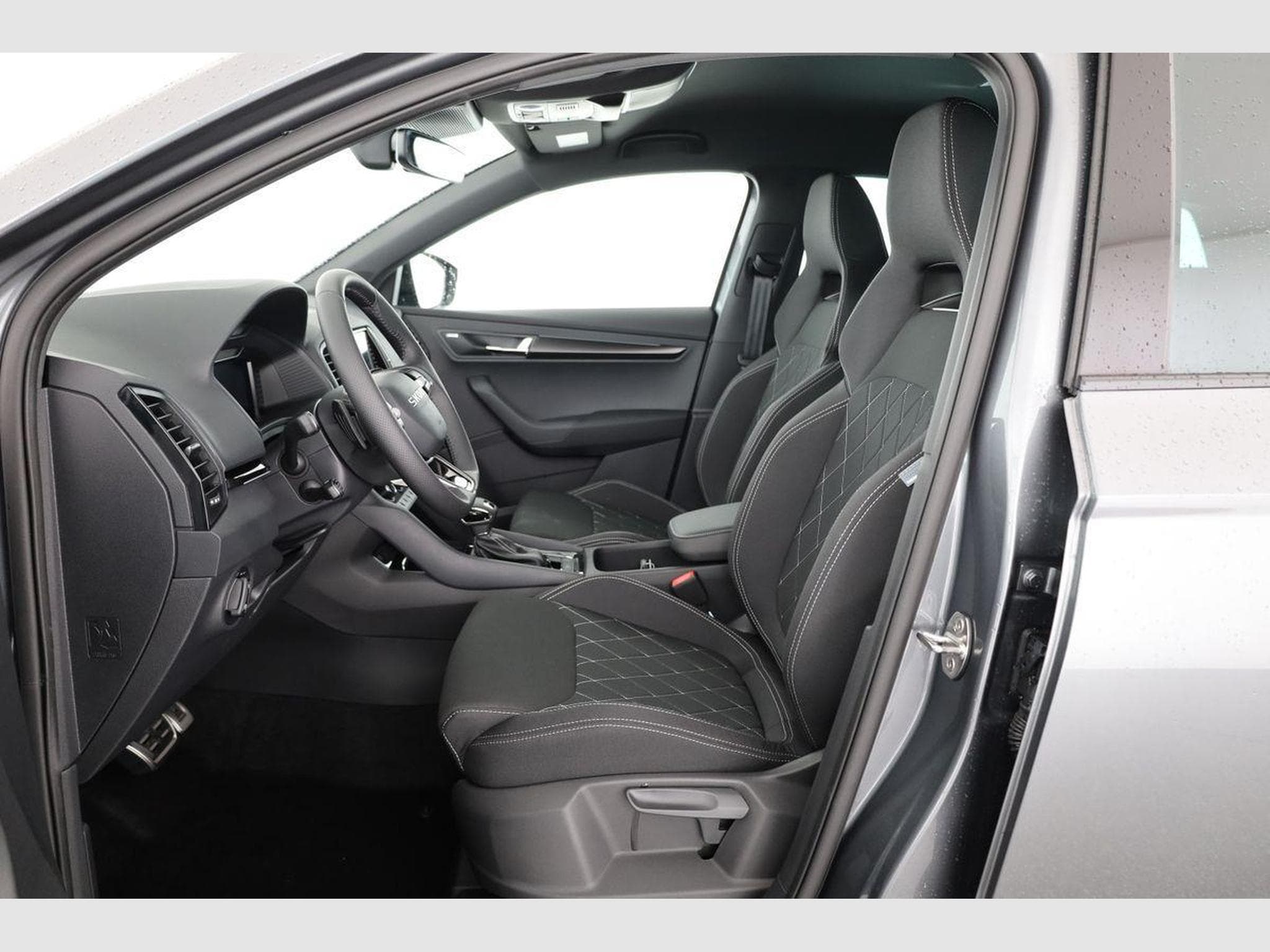 Skoda Karoq Sportline (2026) - Foto 11