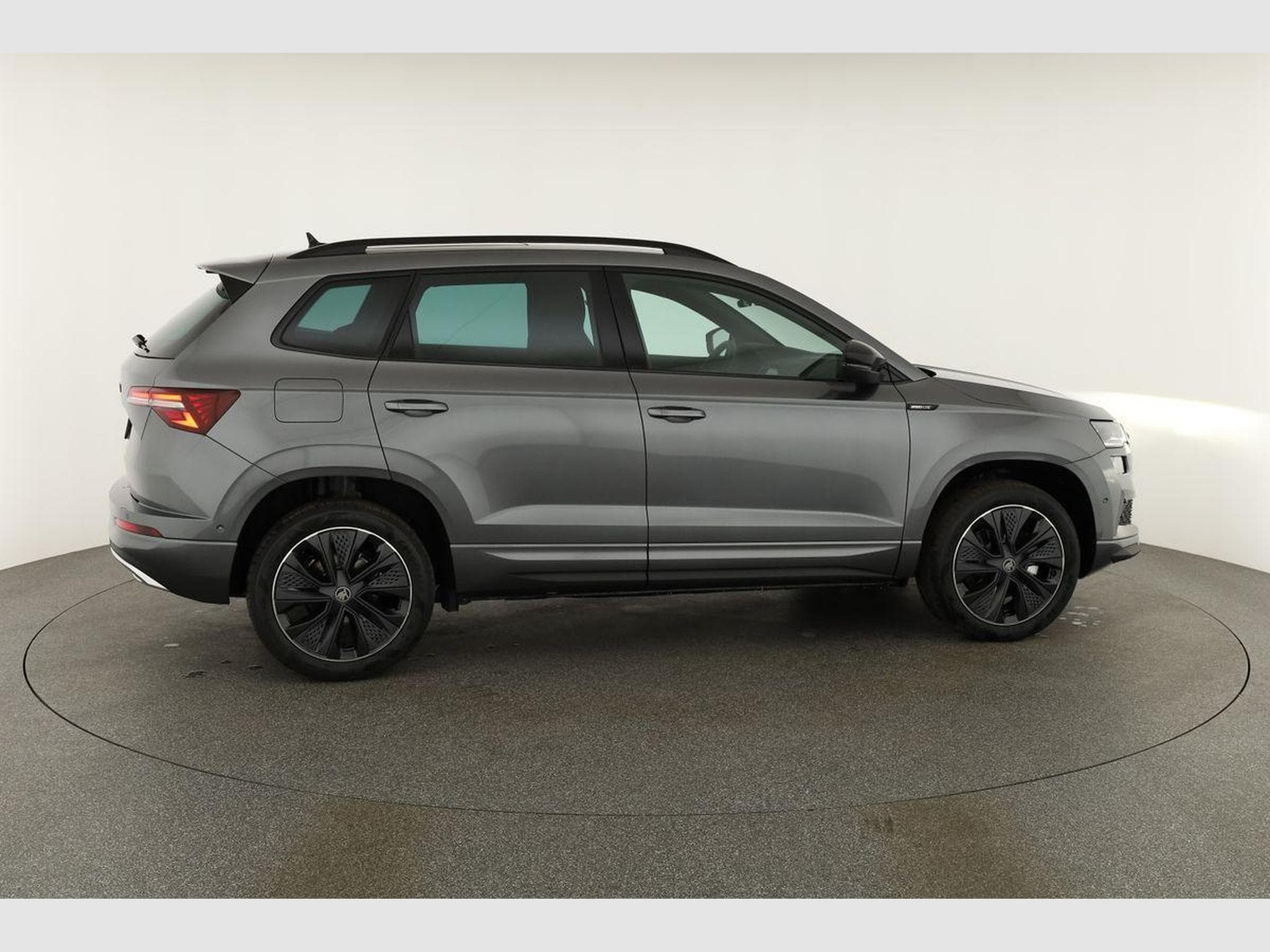 Skoda Karoq Sportline (2026) - Foto 24