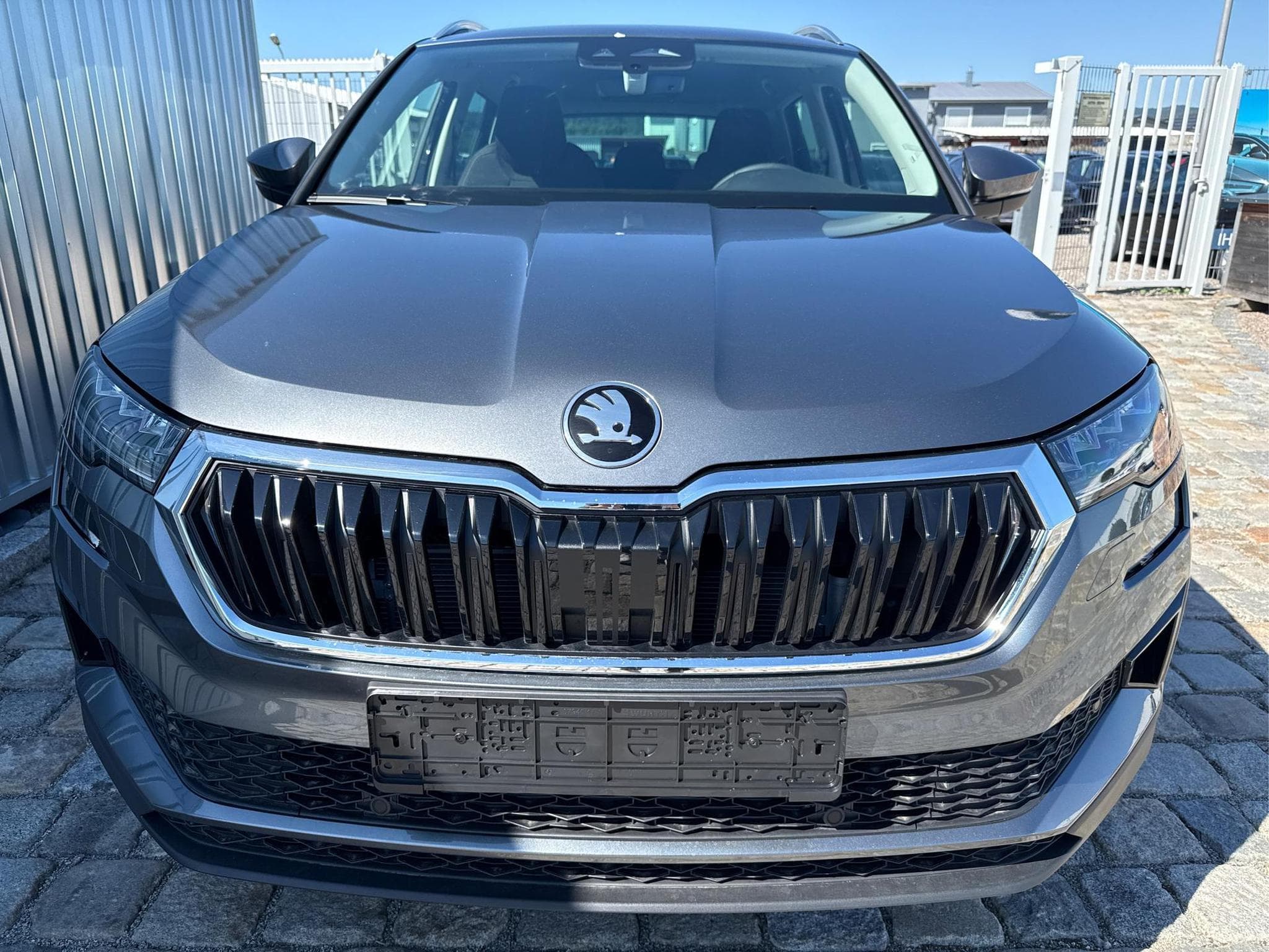 Skoda Karoq EXTRA 2,0 TDI (2026) - Foto 2
