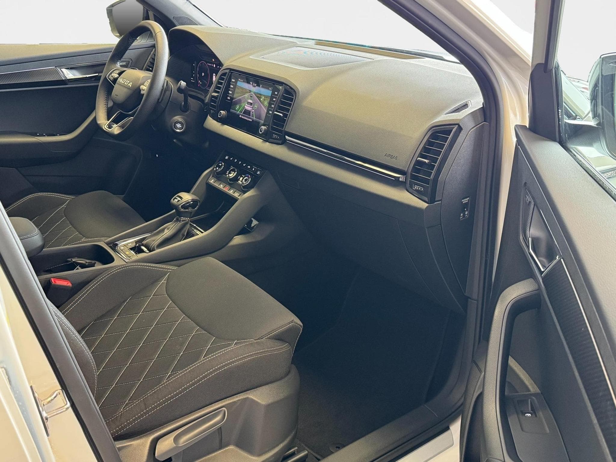 Skoda Karoq Sportline (2026) - Photo 7