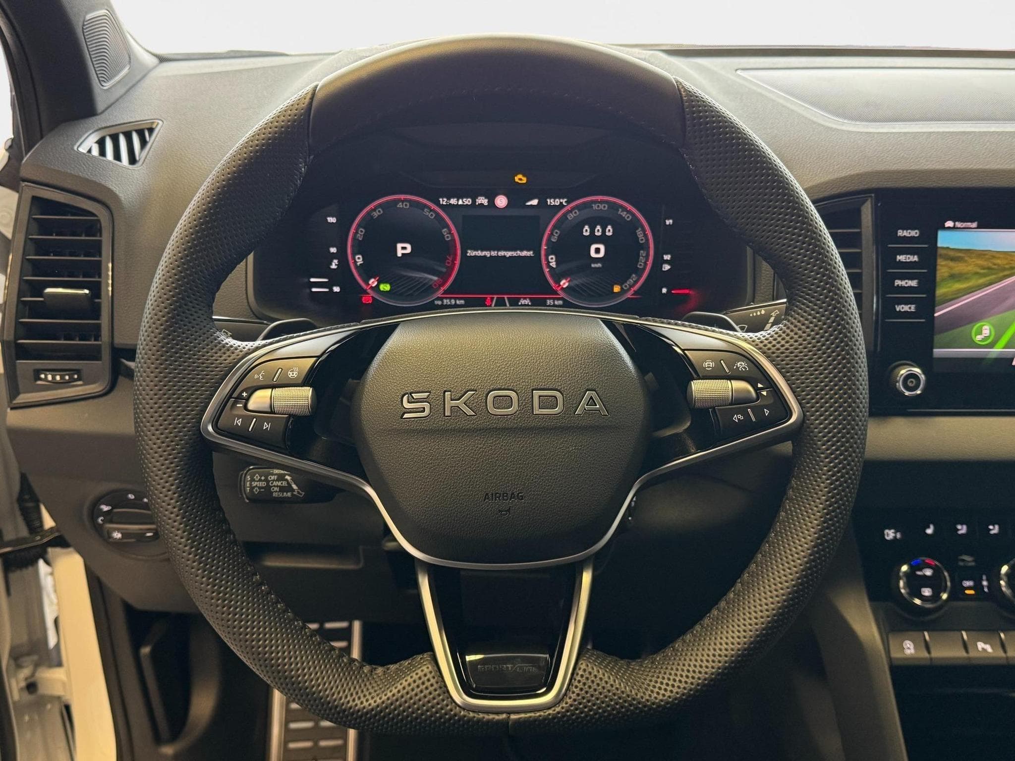 Skoda Karoq Sportline (2026) - Photo 10