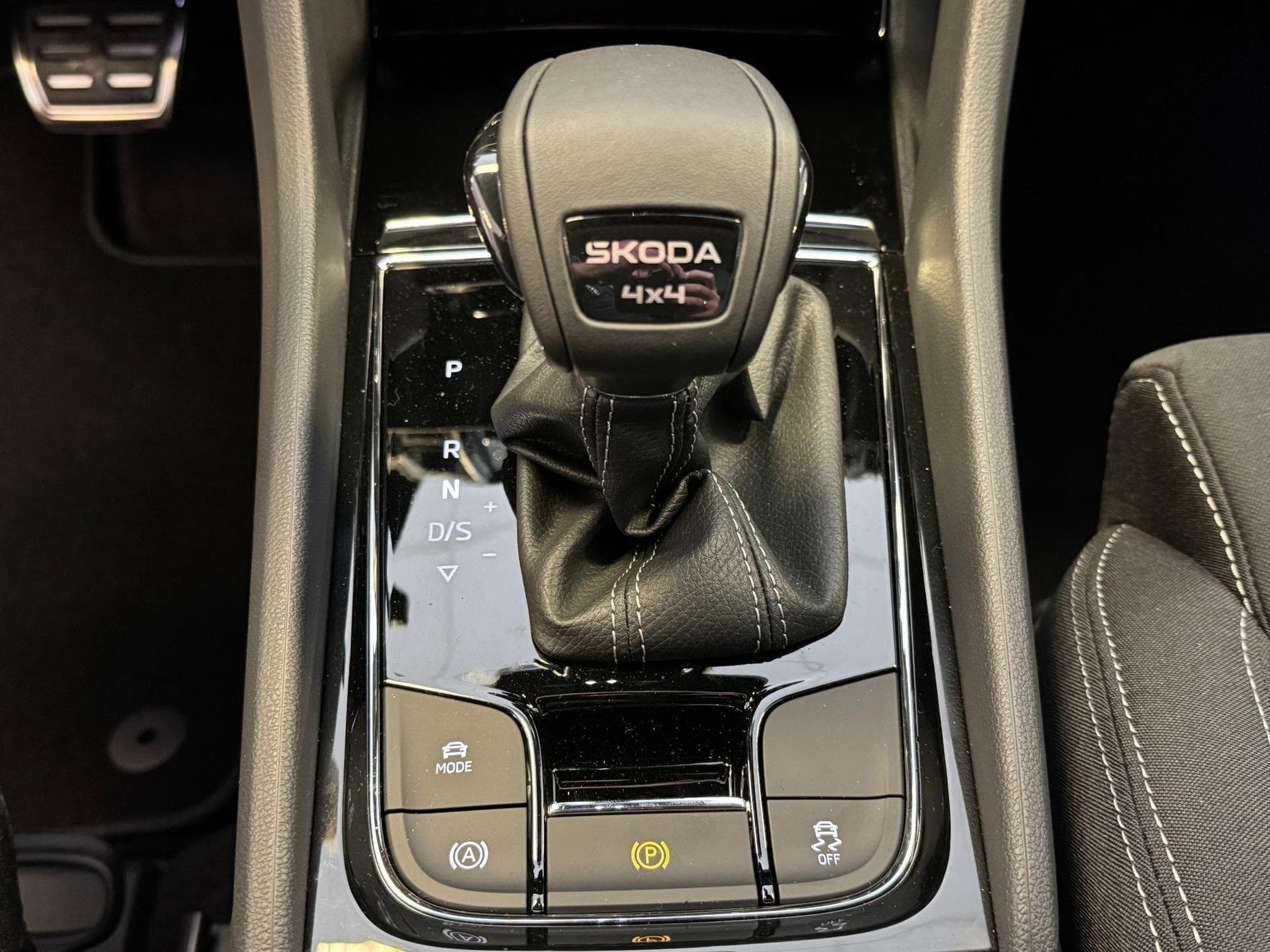 Skoda Karoq Sportline (2026) - Photo 14