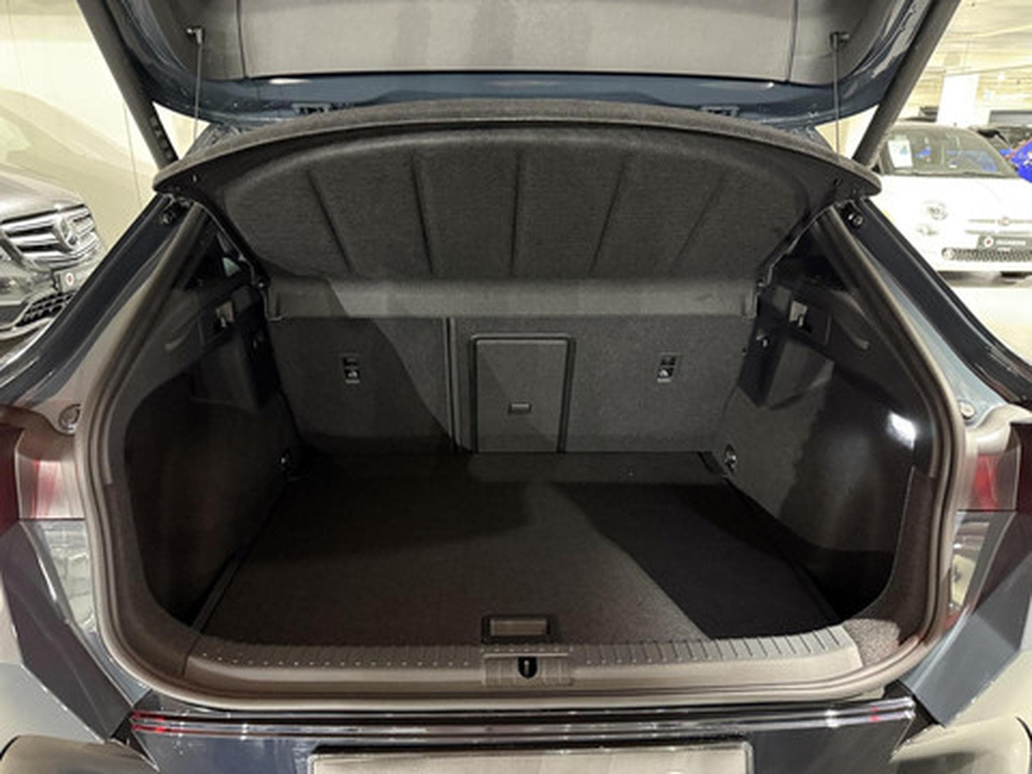 Cupra Formentor 1.5 TSI 110kW DSG Tribe Edition (2026) - Foto 12