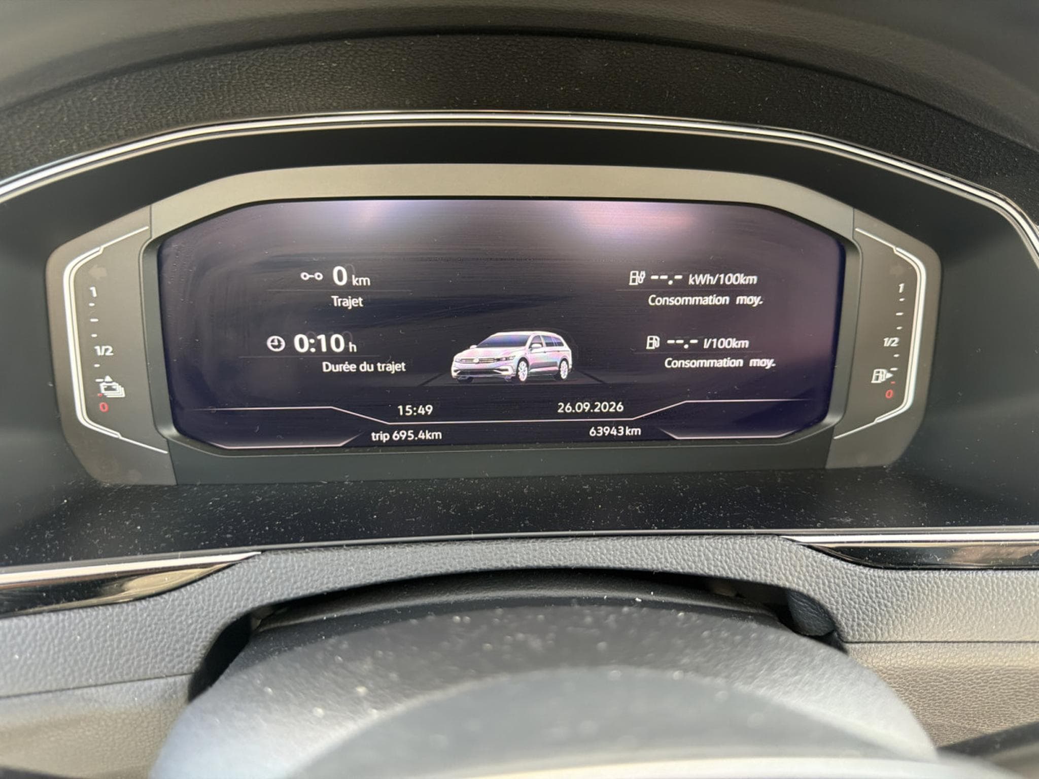 VW Passat 1.4 GTE PLUG-IN 218CV (2022) - Photo 13