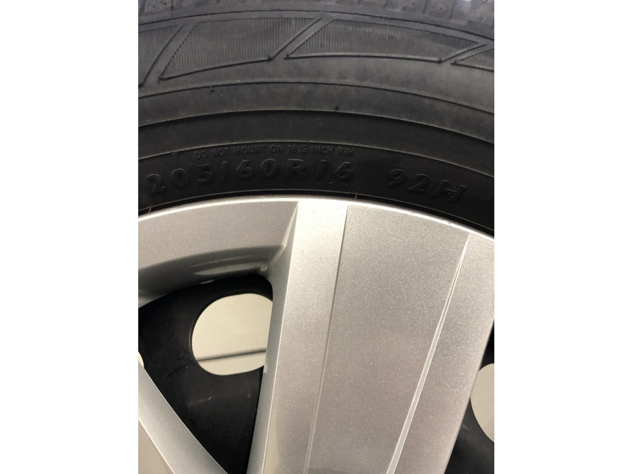 Jantes acier + Pneus – 16" - Photo 4