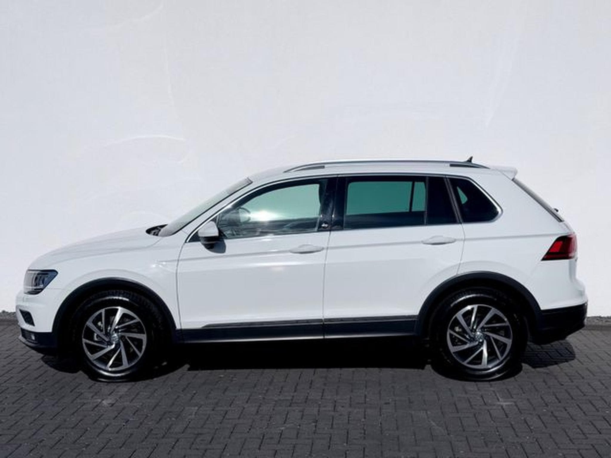 VW Tiguan Tiguan 1.4 TSI /NAVI/LED/ACC/AHK/1.HAND/GARANTIE (2018) - Photo 7