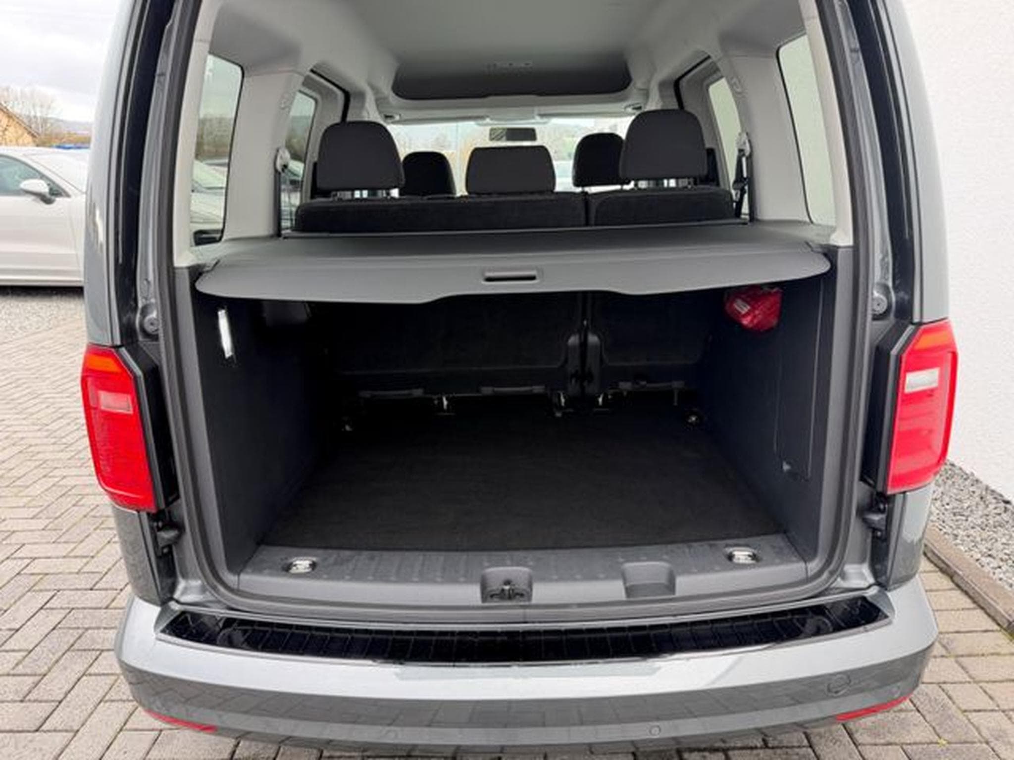 VW Caddy Caddy 1.4 TSI DSG *Navi*2xKlima*Garantie* (2020) - Photo 16