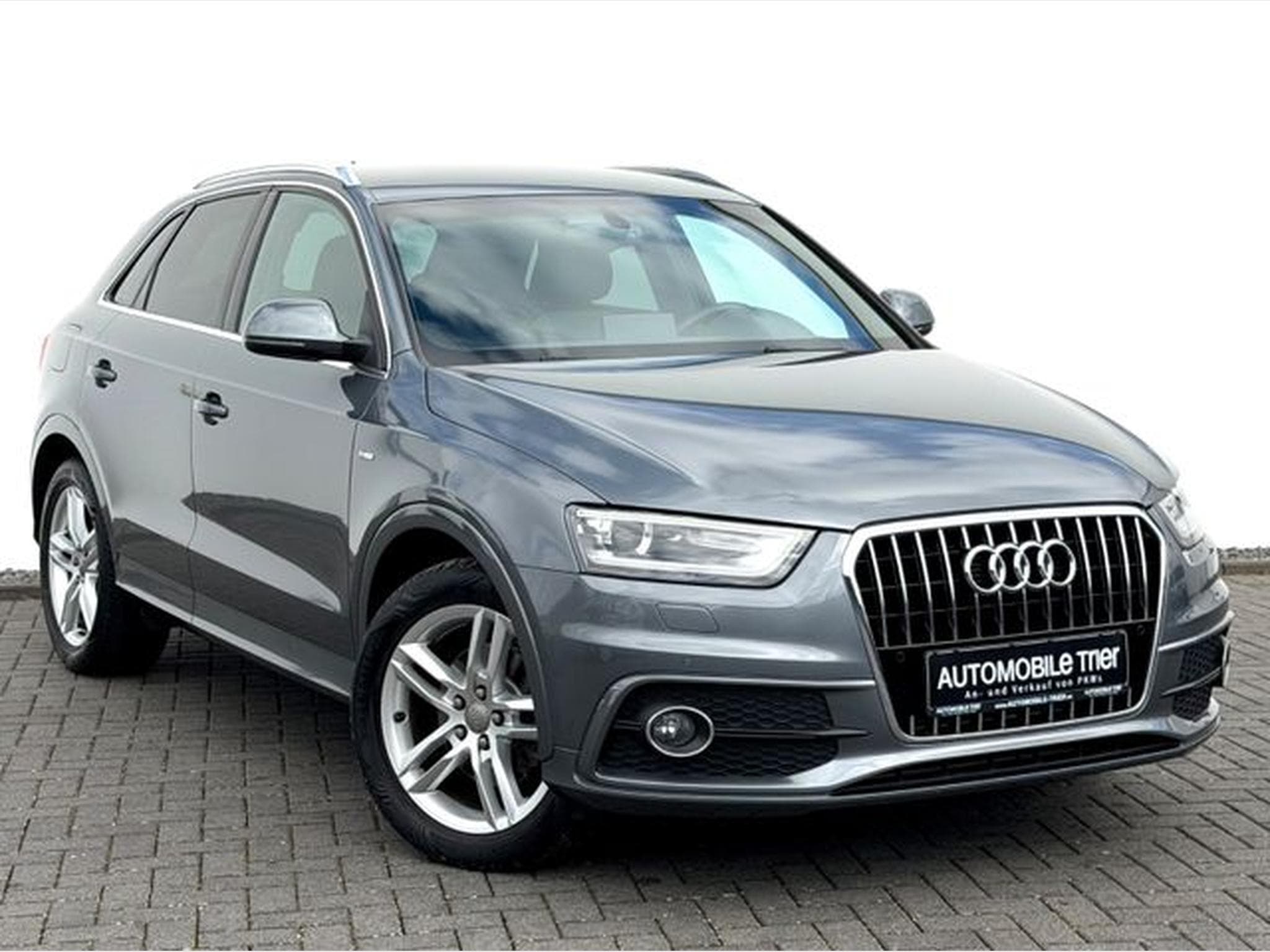 Audi Q3 Q3 2.0 TDI S line Sport Plus Paket /1.HAND/ (2014) - Photo 3