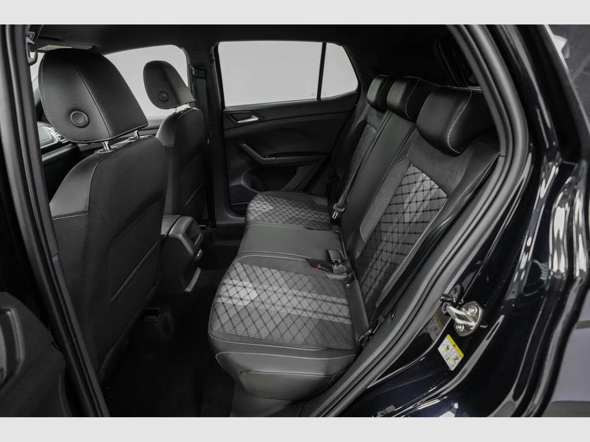 VW T-Cross 1,5 TSI DSG (2026) - Photo 16