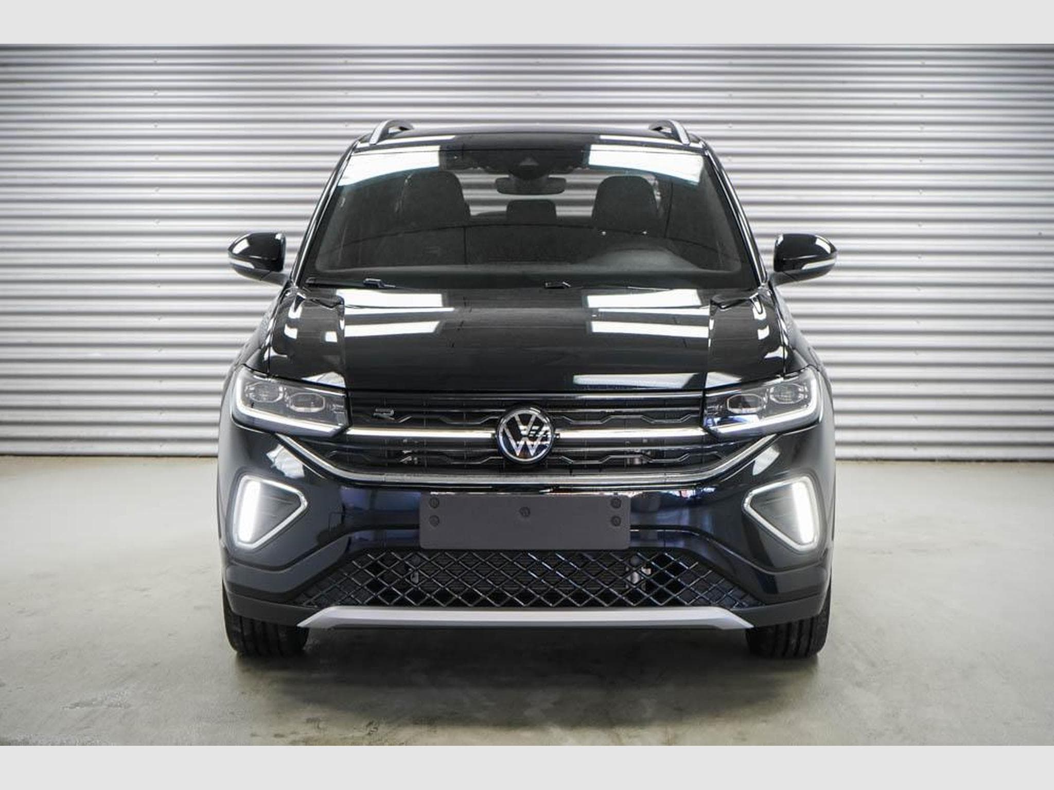 VW T-Cross 1,5 TSI DSG (2026) - Photo 2